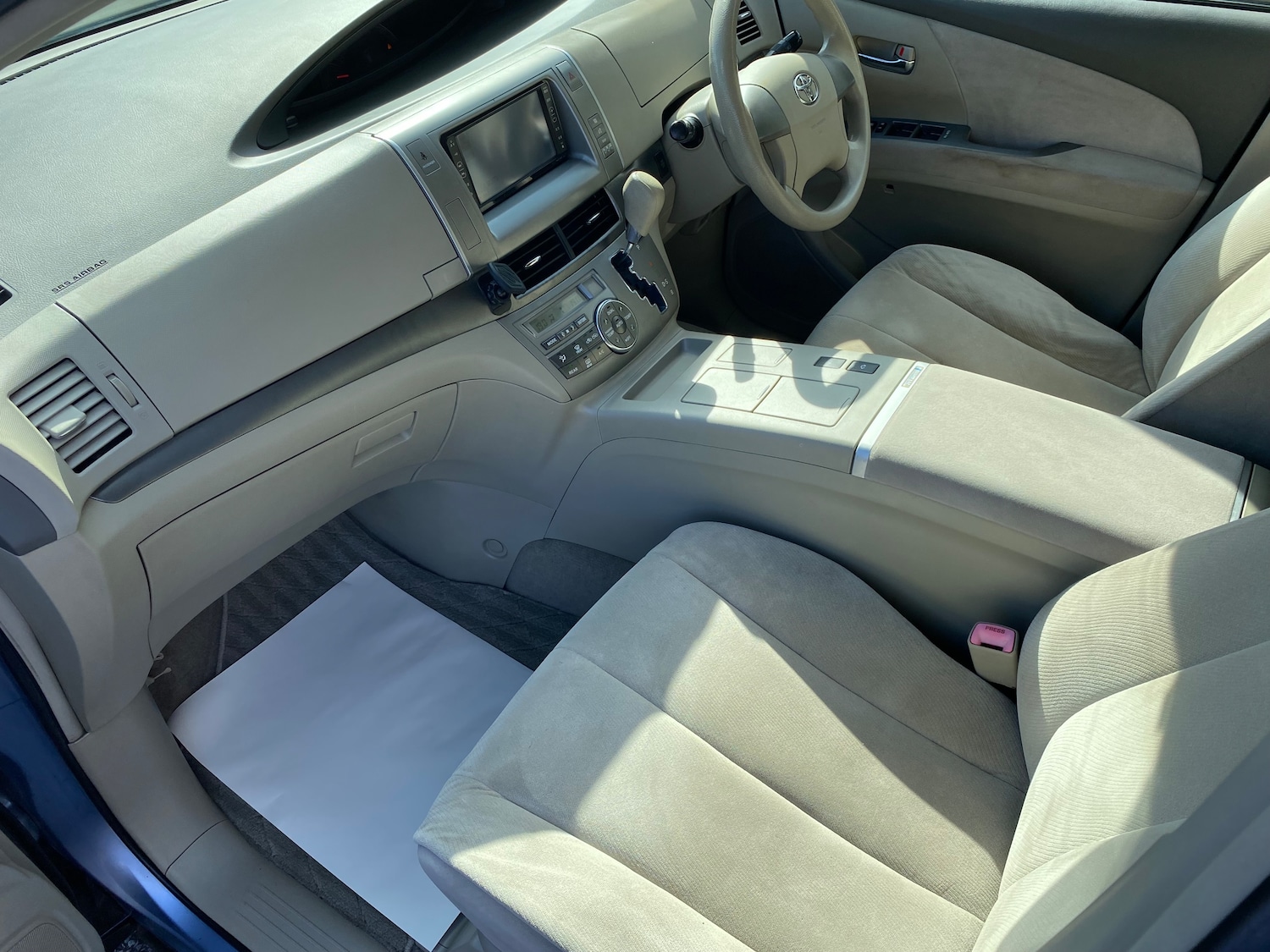 Used Toyota Estima 2020 for sale - 75694707: Photo 20