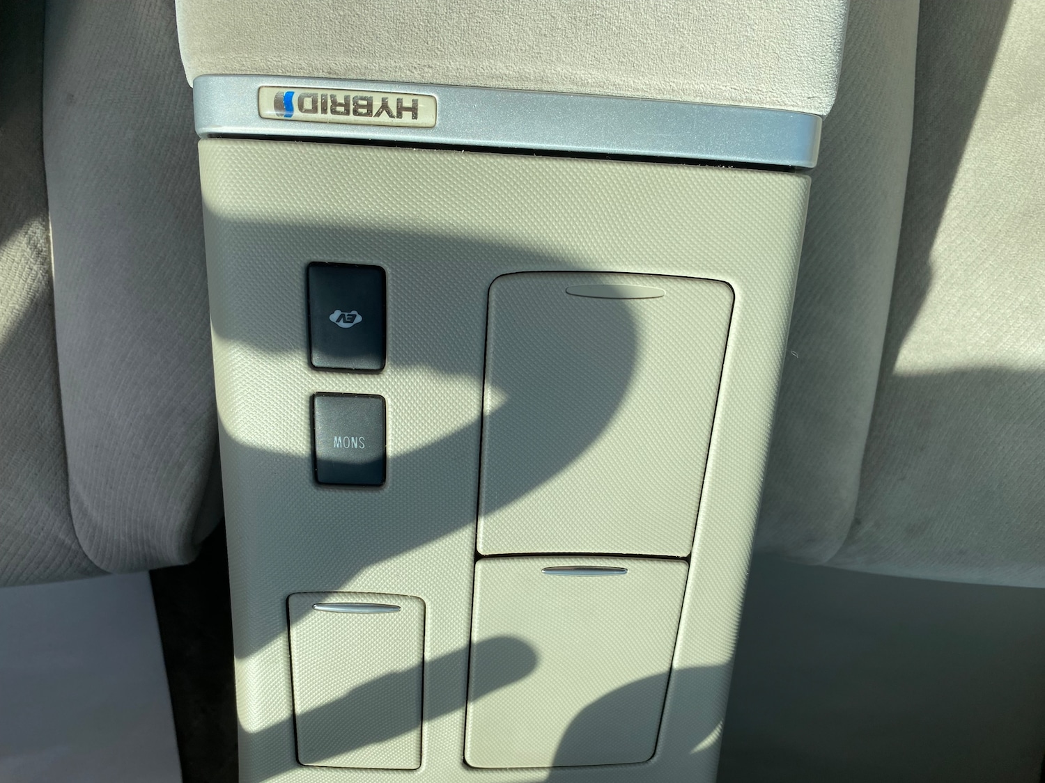 Used Toyota Estima 2020 for sale - 75694707: Photo 28