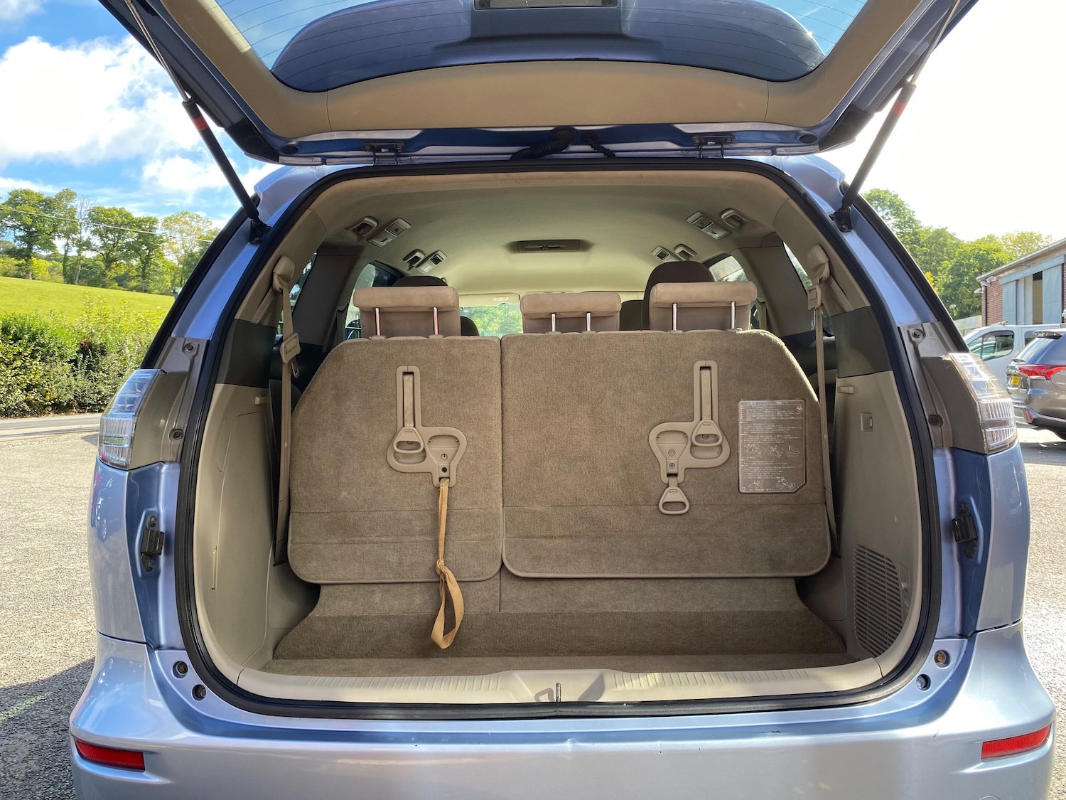 Used Toyota Estima 2020 for sale - 75694707: Photo 9