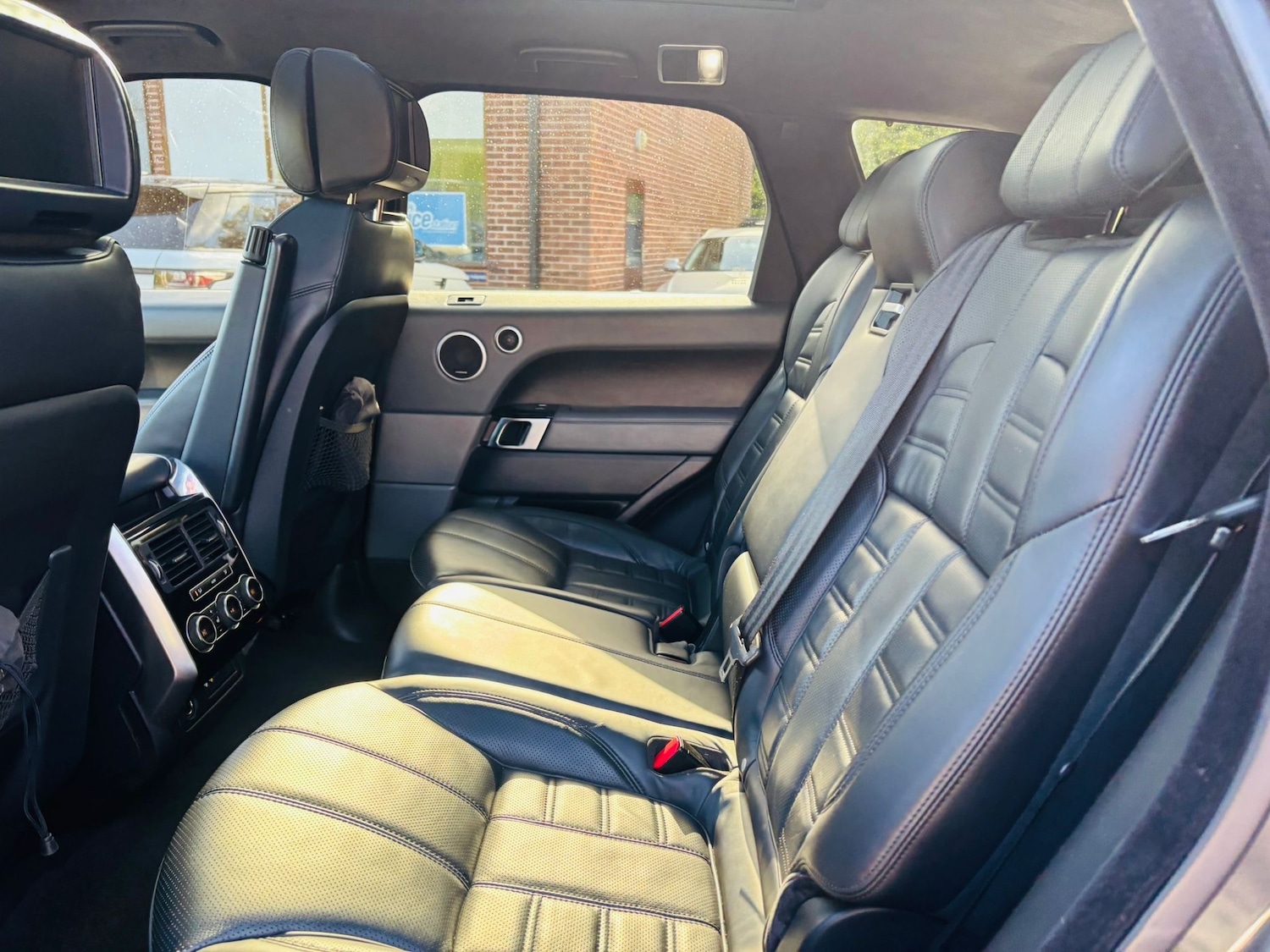 Used Land Rover Range Rover Sport 2015 for sale - 76369023: Photo 22