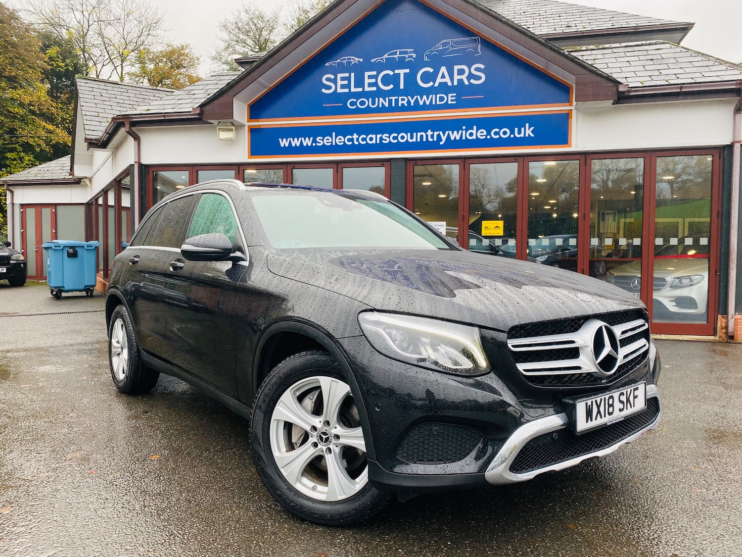 Used Mercedes-Benz GLC 2018 for sale - 76434554: Photo 2