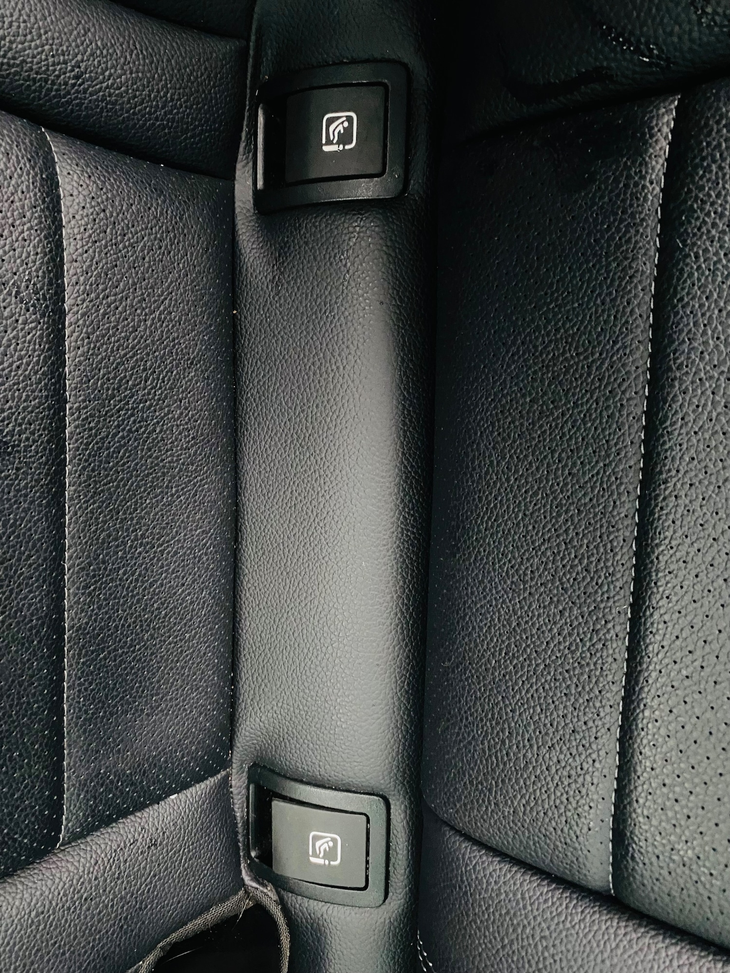 Used Mercedes-Benz GLC 2018 for sale - 76434554: Photo 29