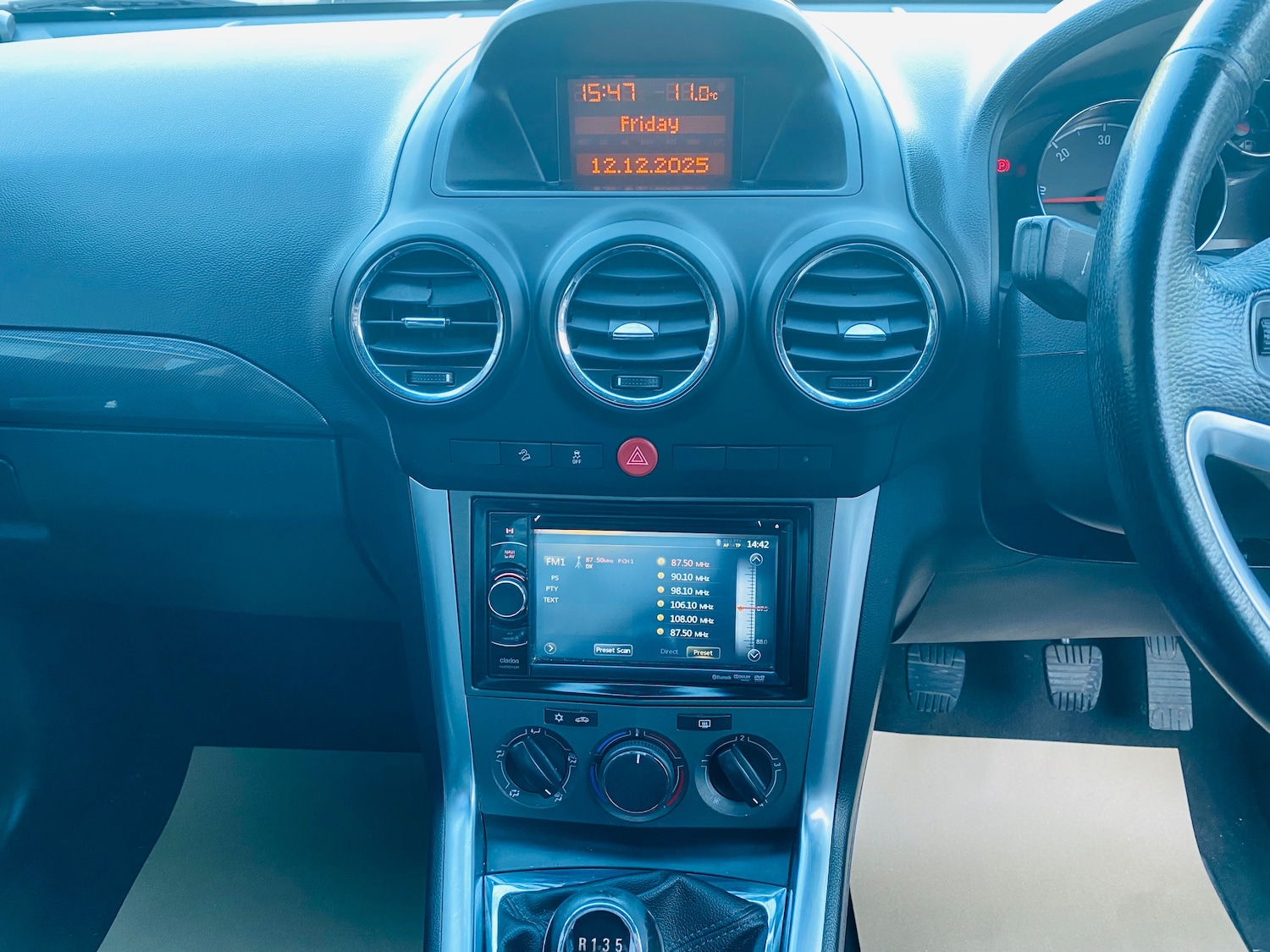 Used Vauxhall Antara 2012 for sale - 76863078: Photo 18