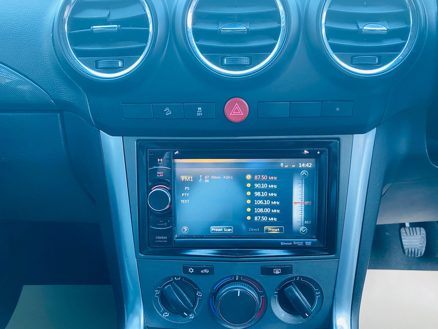 Used Vauxhall Antara 2012 for sale - 76863078: Photo 19