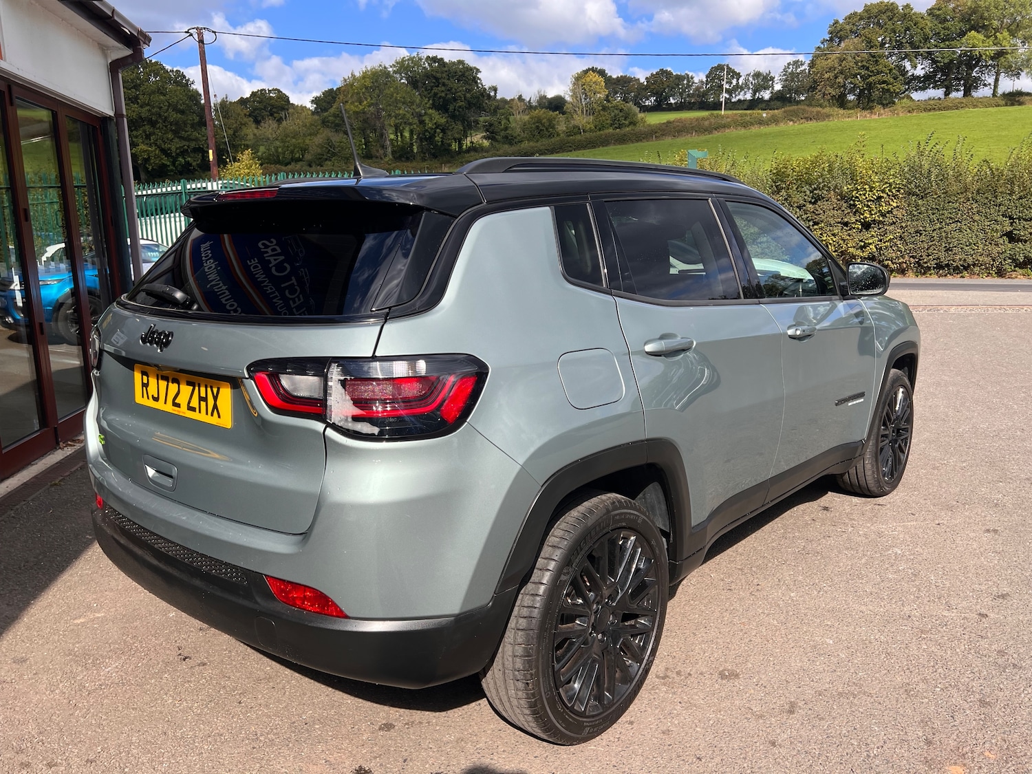 Used Jeep Compass 2023 for sale - 76082424: Photo 10