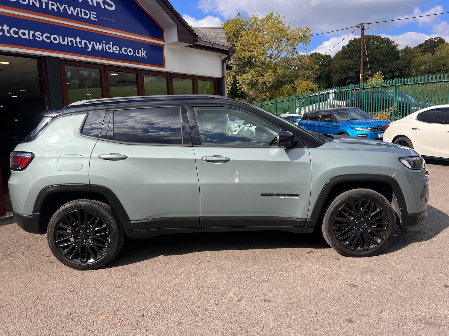 Used Jeep Compass 2023 for sale - 76082424: Photo 11