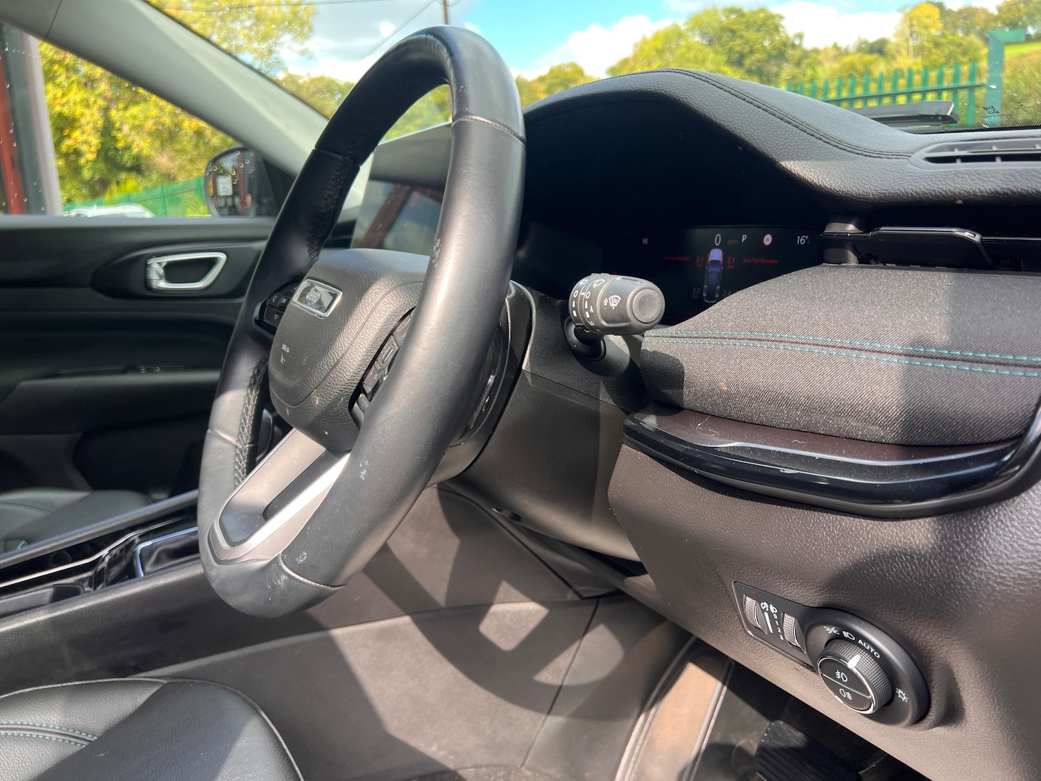 Used Jeep Compass 2023 for sale - 76082424: Photo 16