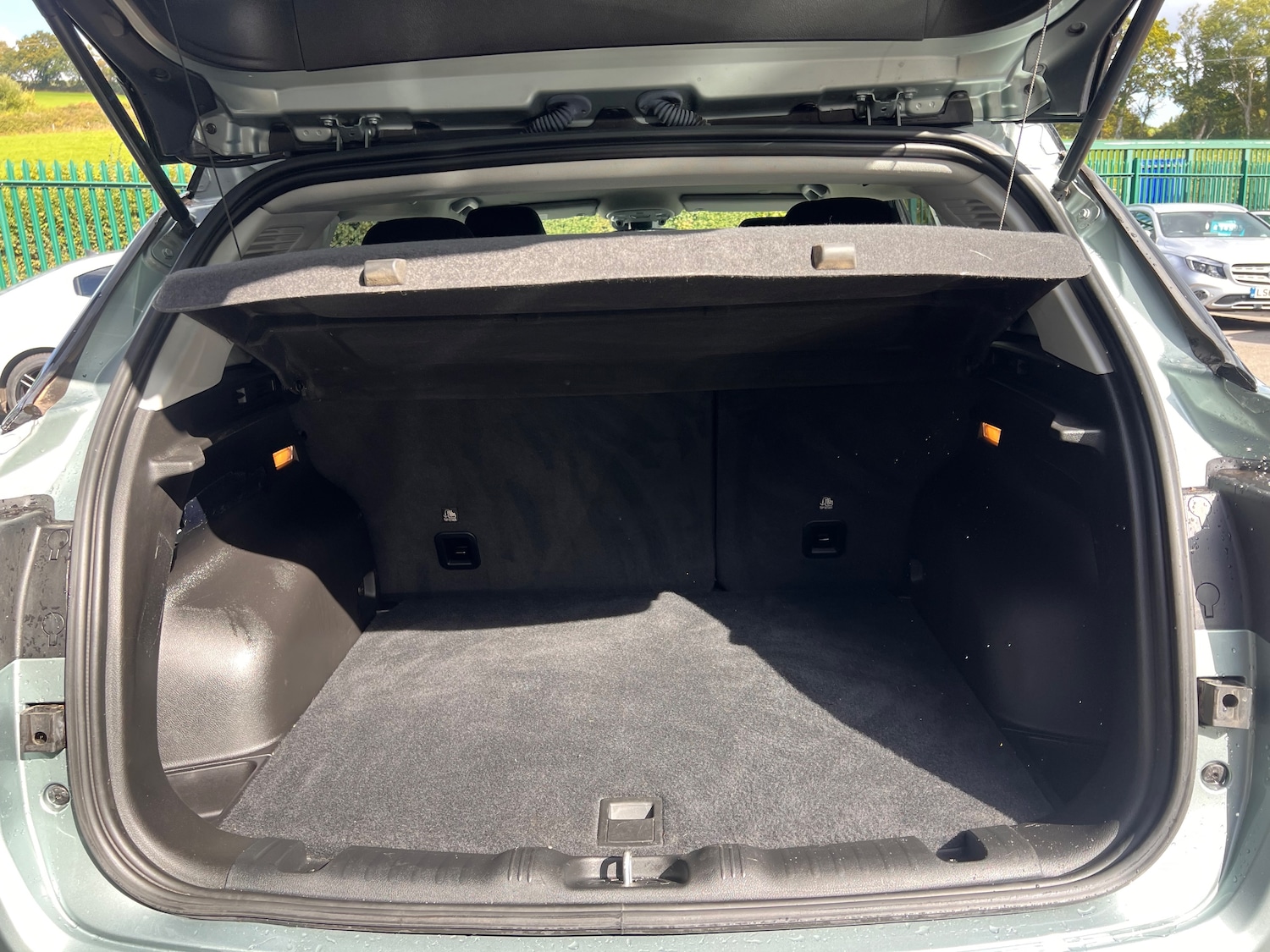 Used Jeep Compass 2023 for sale - 76082424: Photo 8