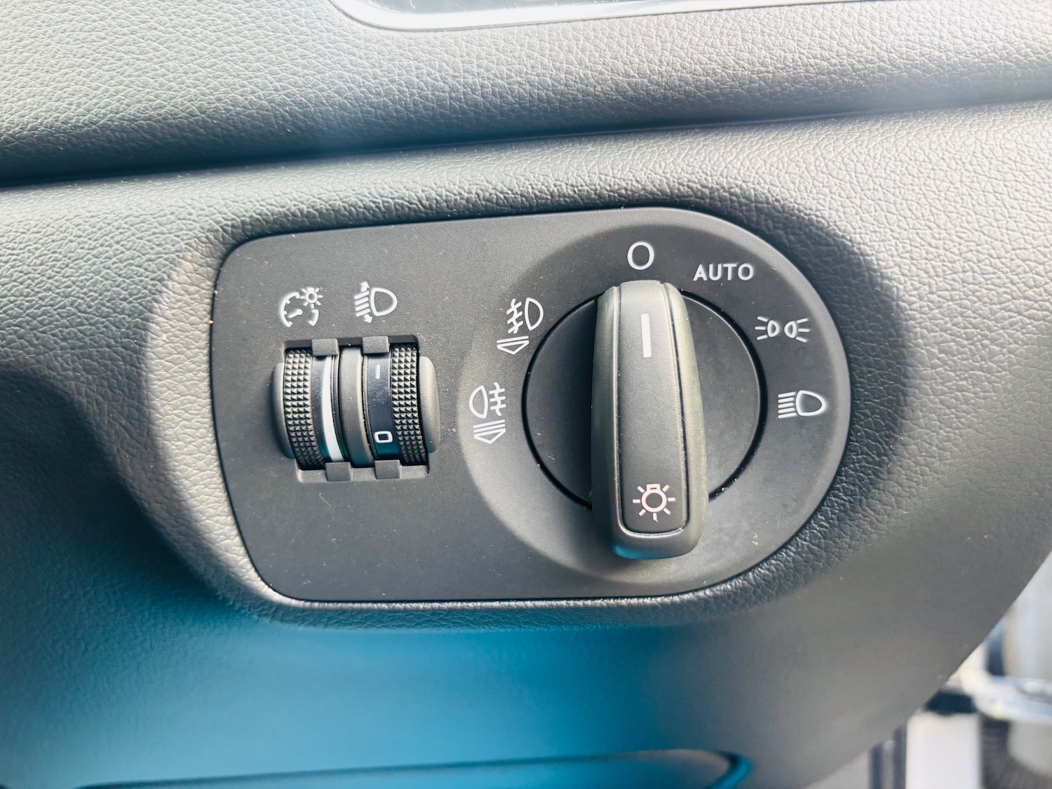 Used Audi Q3 2013 for sale - 76495813: Photo 15