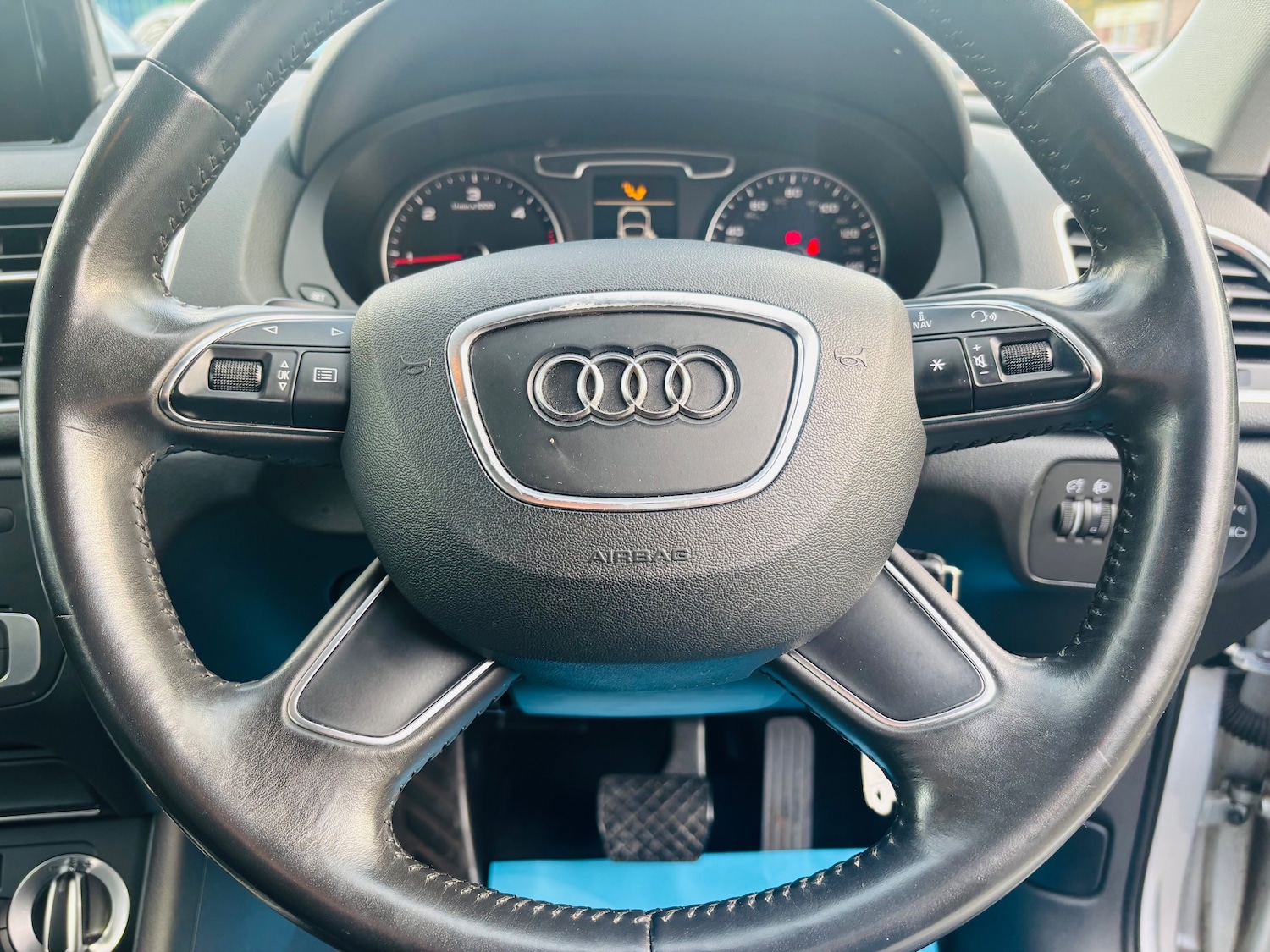 Used Audi Q3 2013 for sale - 76495813: Photo 16