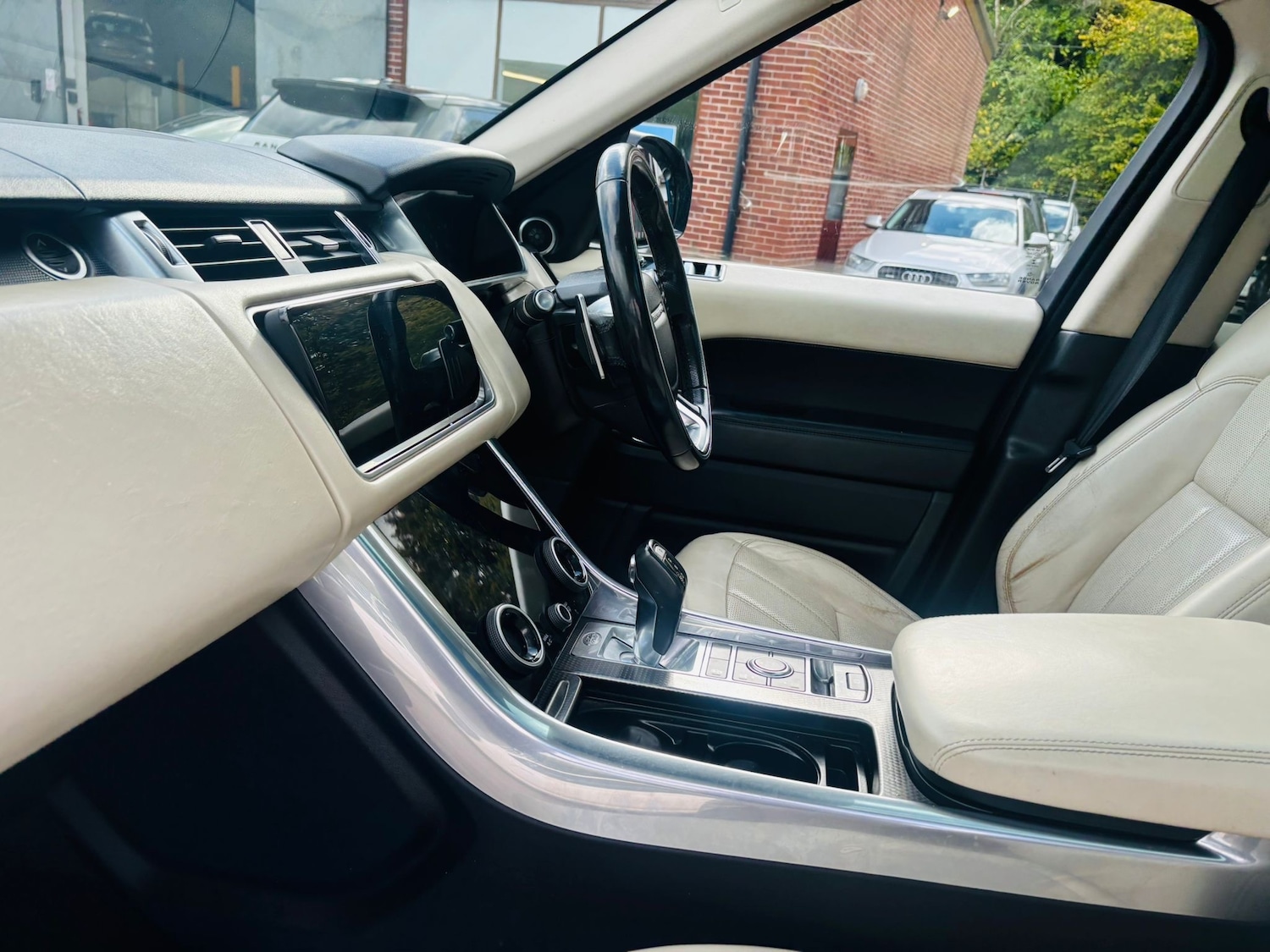 Used Land Rover Range Rover Sport 2018 for sale - 76334611: Photo 23