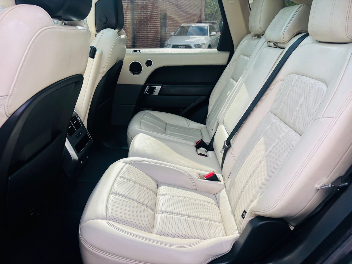 Used Land Rover Range Rover Sport 2018 for sale - 76334611: Photo 37