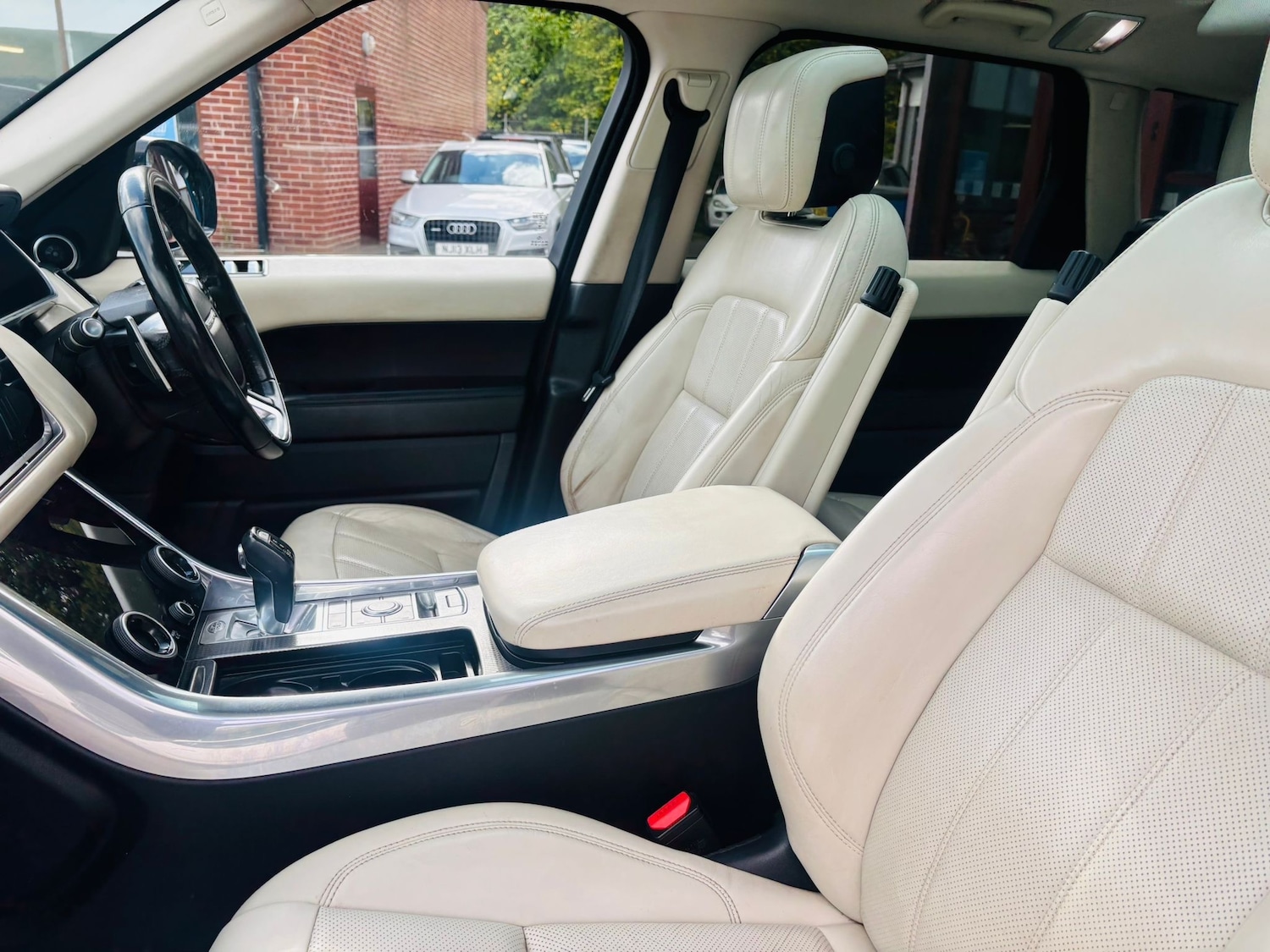 Used Land Rover Range Rover Sport 2018 for sale - 76334611: Photo 42