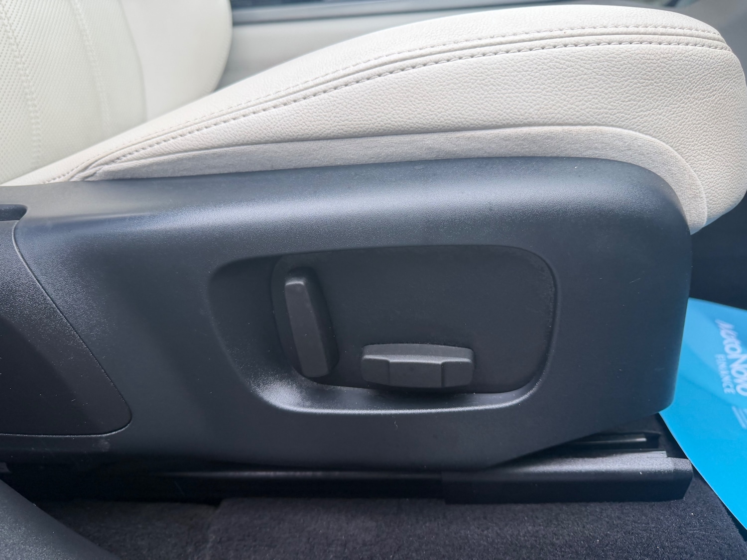 Used Land Rover Range Rover Velar 2018 for sale - 77262887: Photo 12