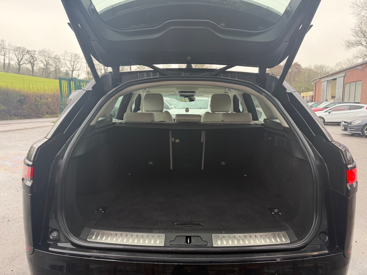 Used Land Rover Range Rover Velar 2018 for sale - 77262887: Photo 30