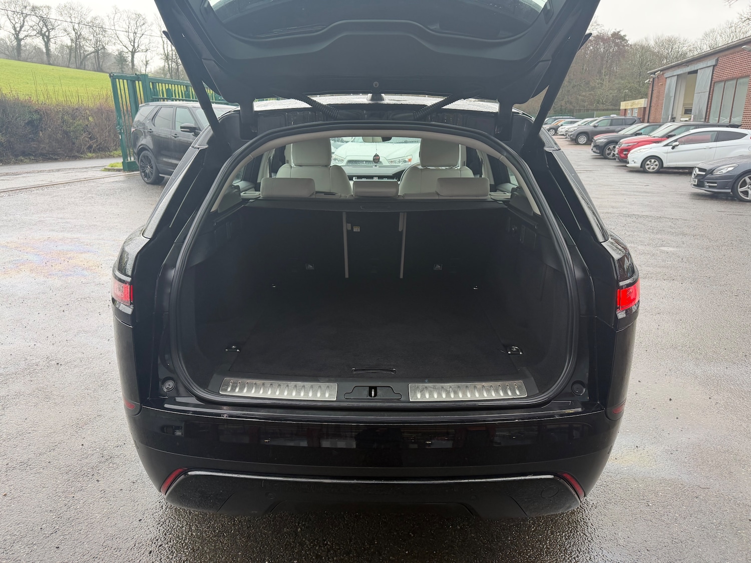 Used Land Rover Range Rover Velar 2018 for sale - 77262887: Photo 32