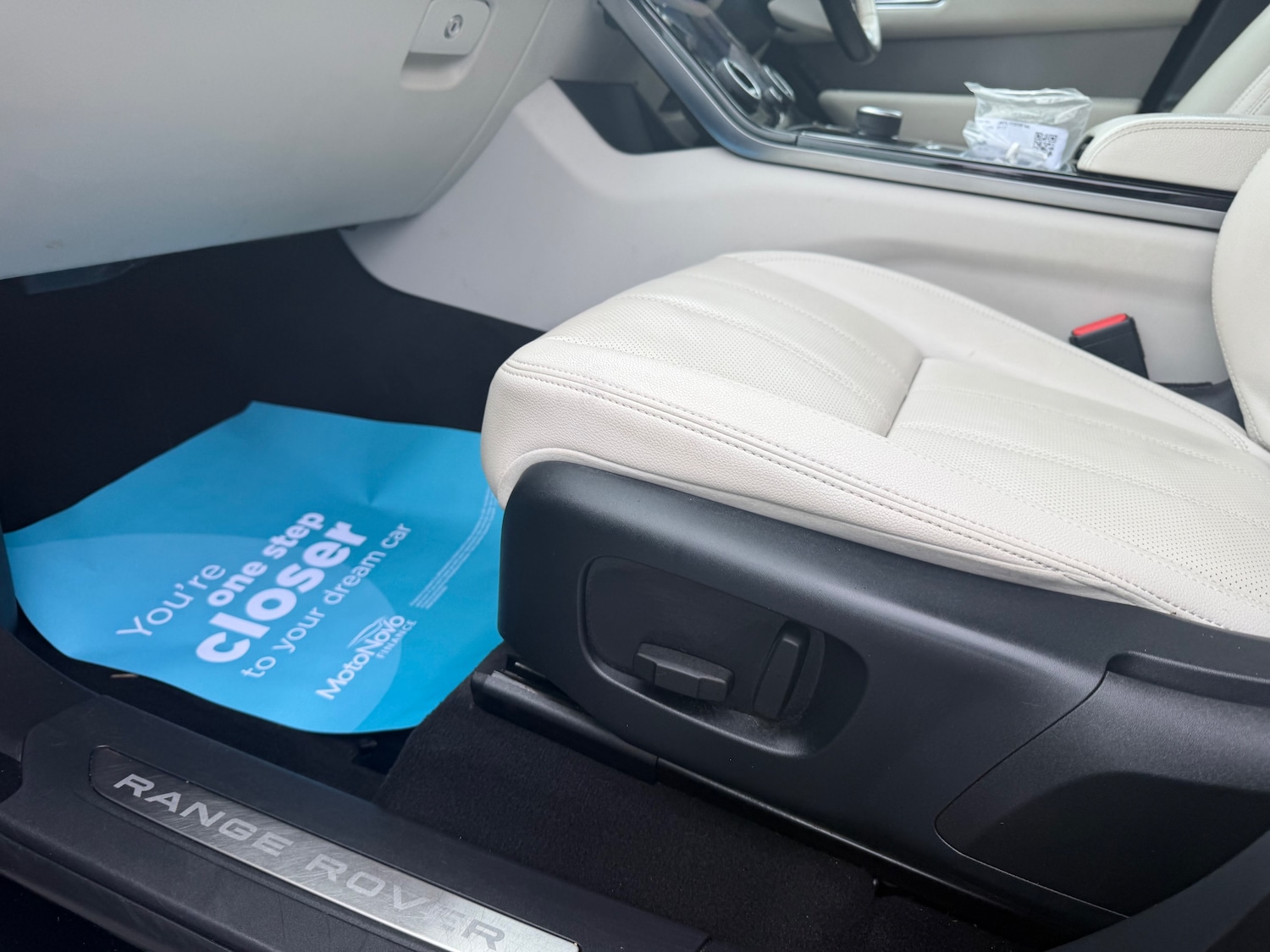 Used Land Rover Range Rover Velar 2018 for sale - 77262887: Photo 37