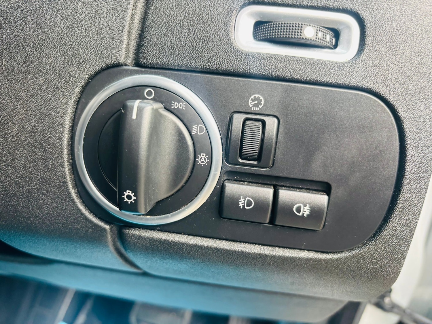 Used Land Rover Discovery 4 2016 for sale - 76357806: Photo 29