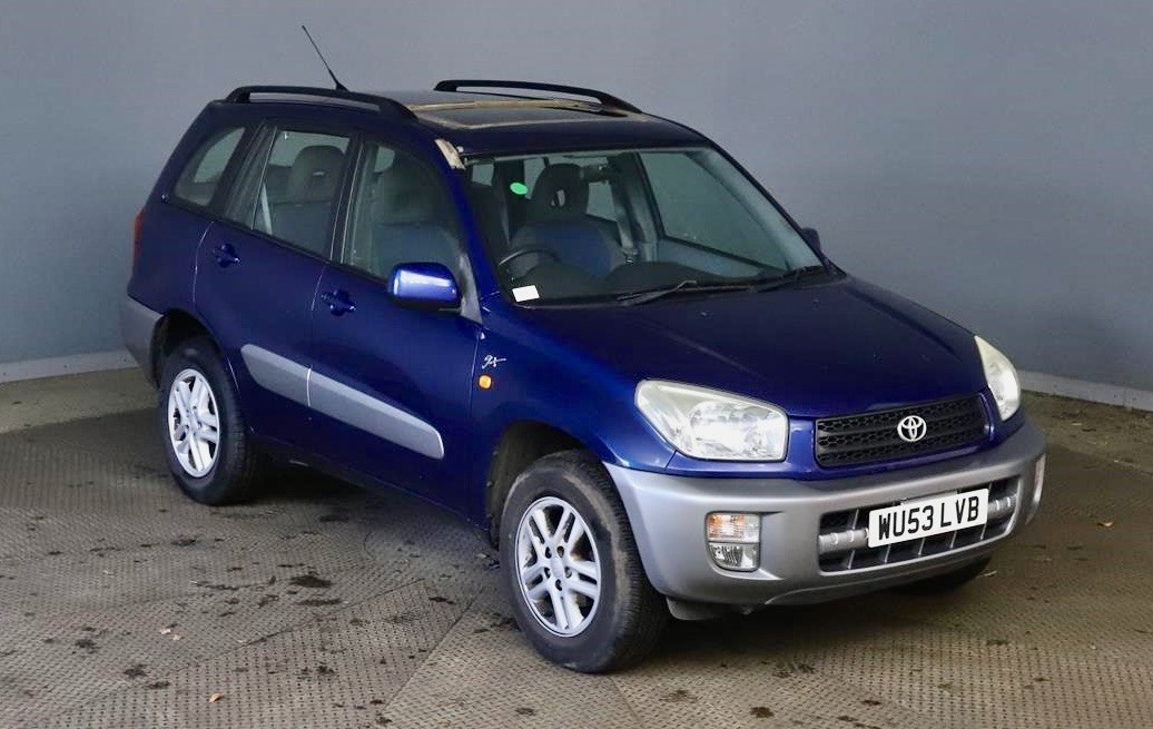 Used Toyota RAV4 2003 for sale - 76767440: Photo 1