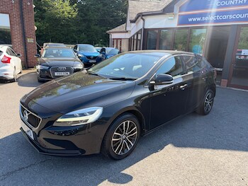 Used Volvo V40 2018 for sale - 78668437: Photo