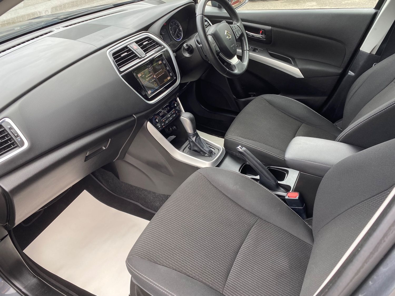 Used Suzuki SX4 2017 for sale - 76334648: Photo 27