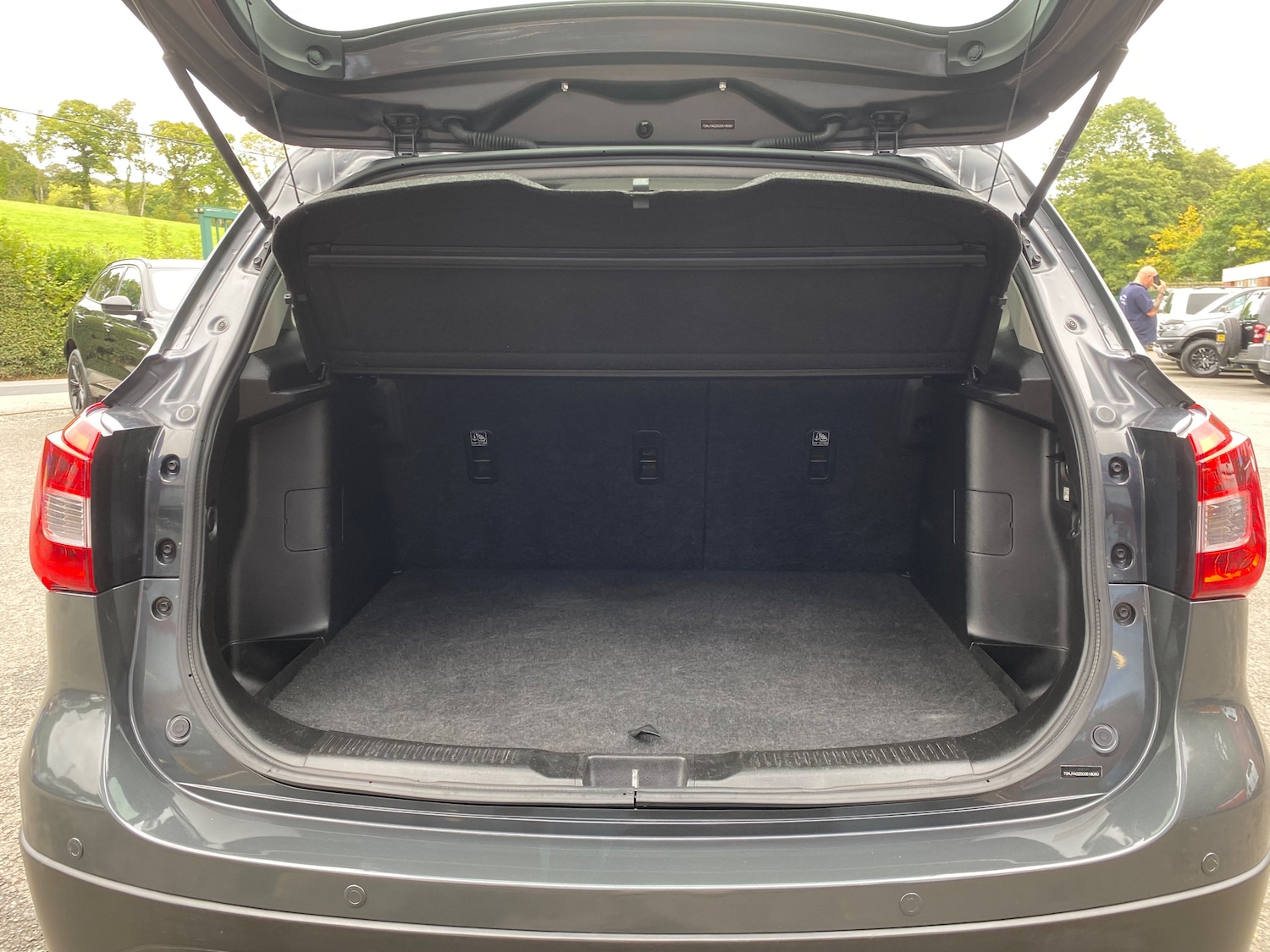 Used Suzuki SX4 2017 for sale - 76334648: Photo 9