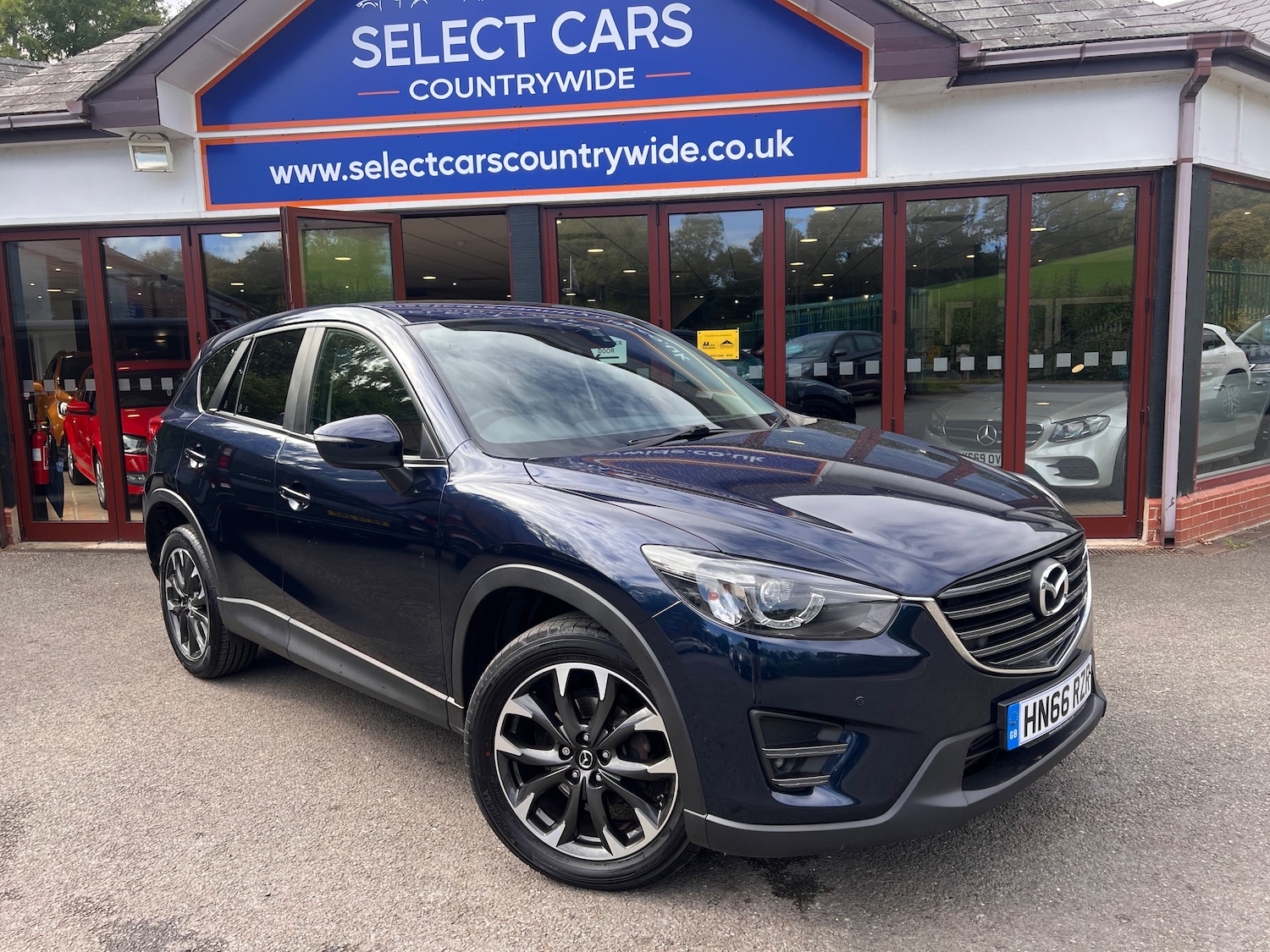 Used Mazda CX-5 2016 for sale - 76010747: Photo 1