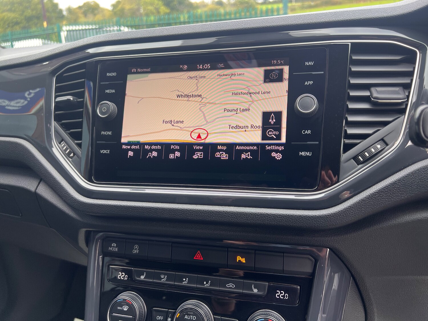 Used Volkswagen T-Roc 2019 for sale - 76120156: Photo 18