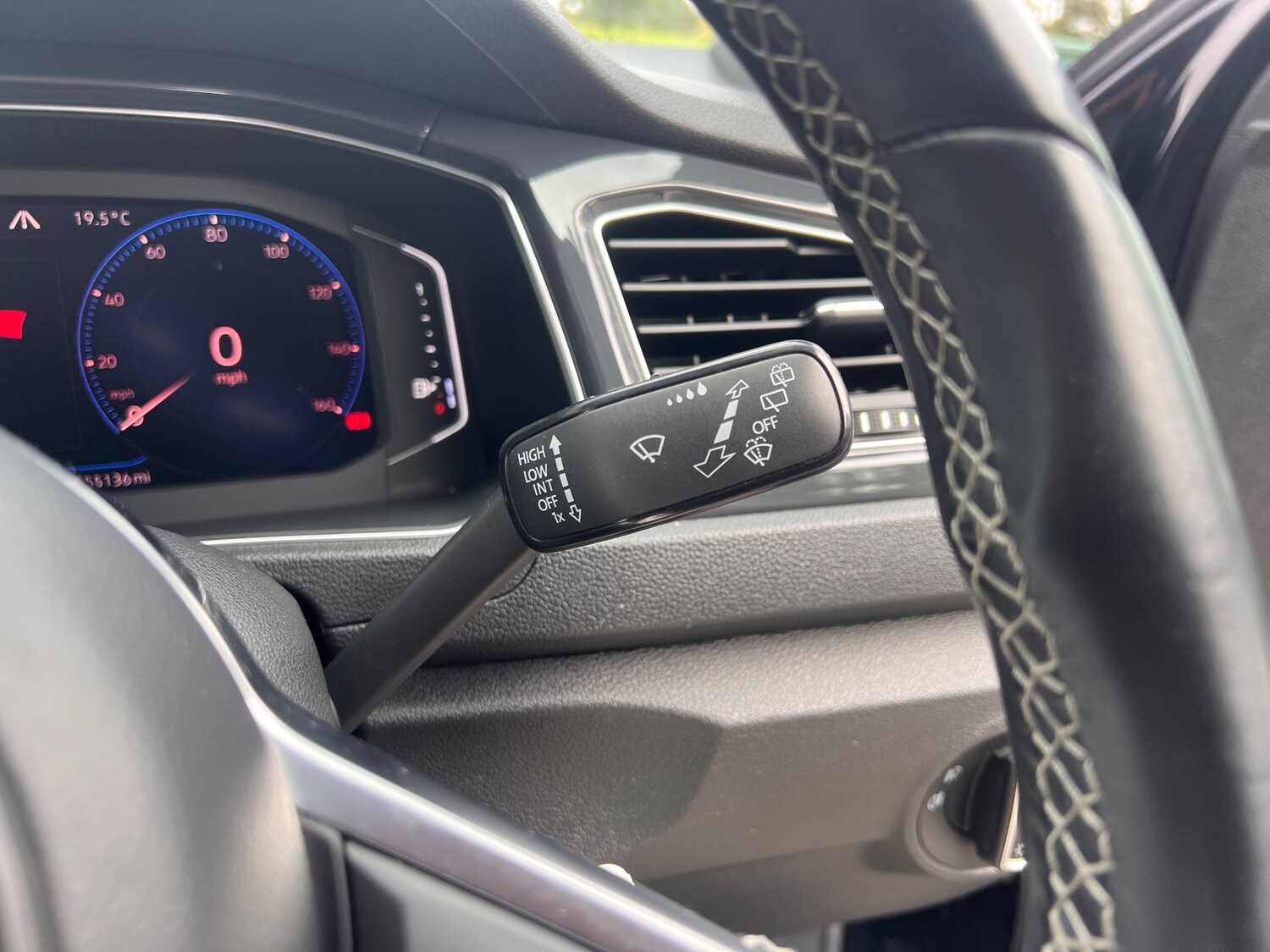 Used Volkswagen T-Roc 2019 for sale - 76120156: Photo 19