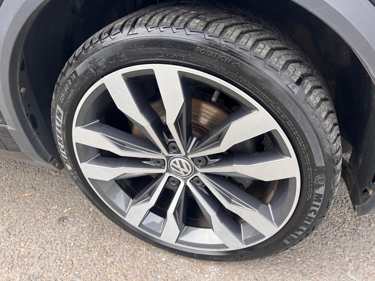 Used Volkswagen T-Roc 2019 for sale - 76120156: Photo 28