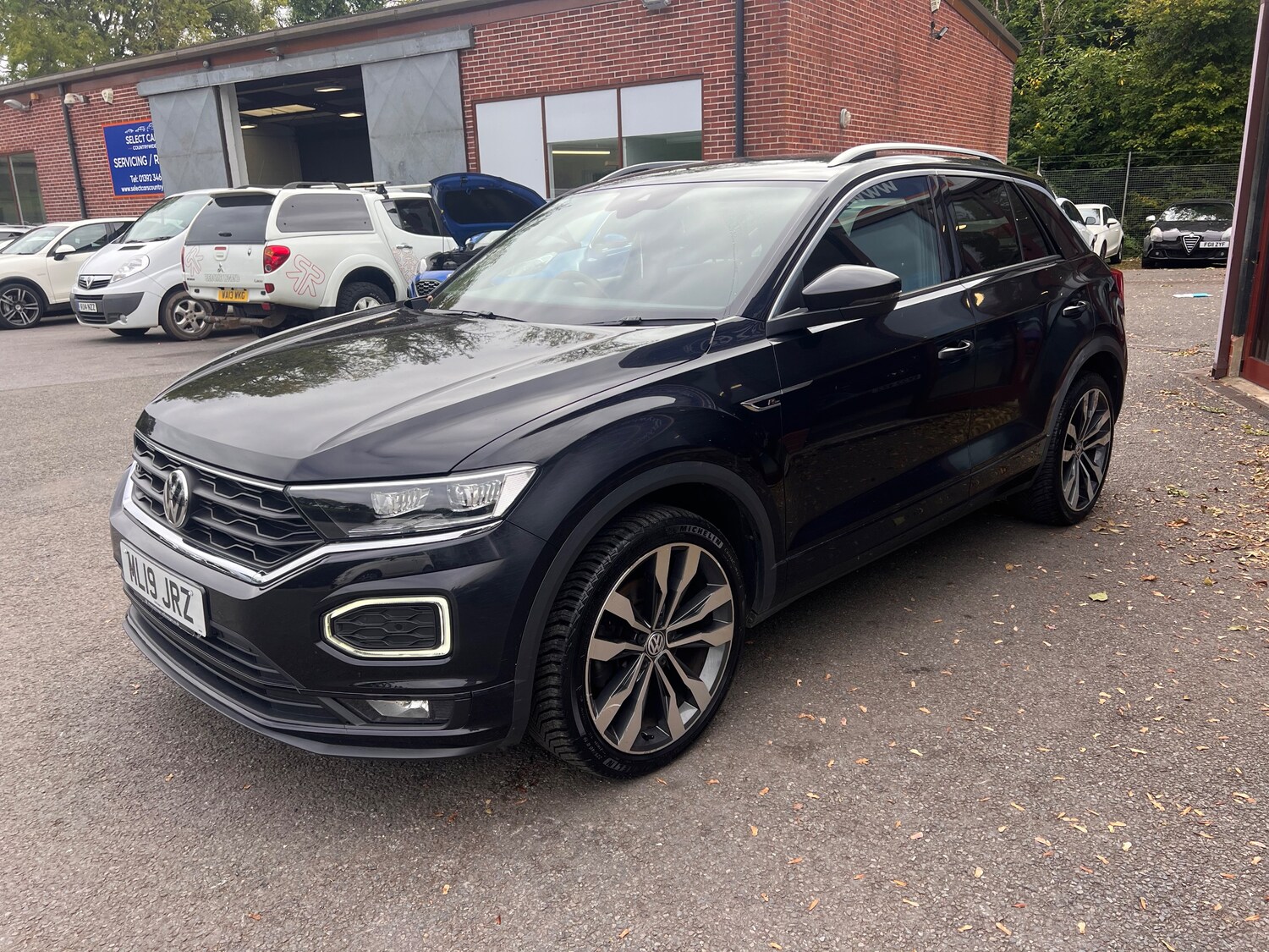 Used Volkswagen T-Roc 2019 for sale - 76120156: Photo 4