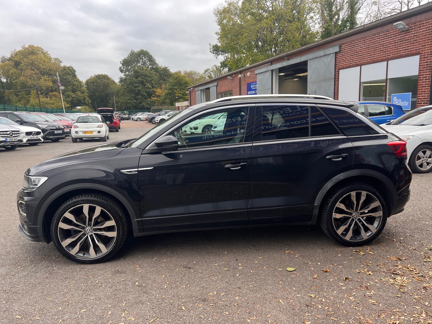 Used Volkswagen T-Roc 2019 for sale - 76120156: Photo 5
