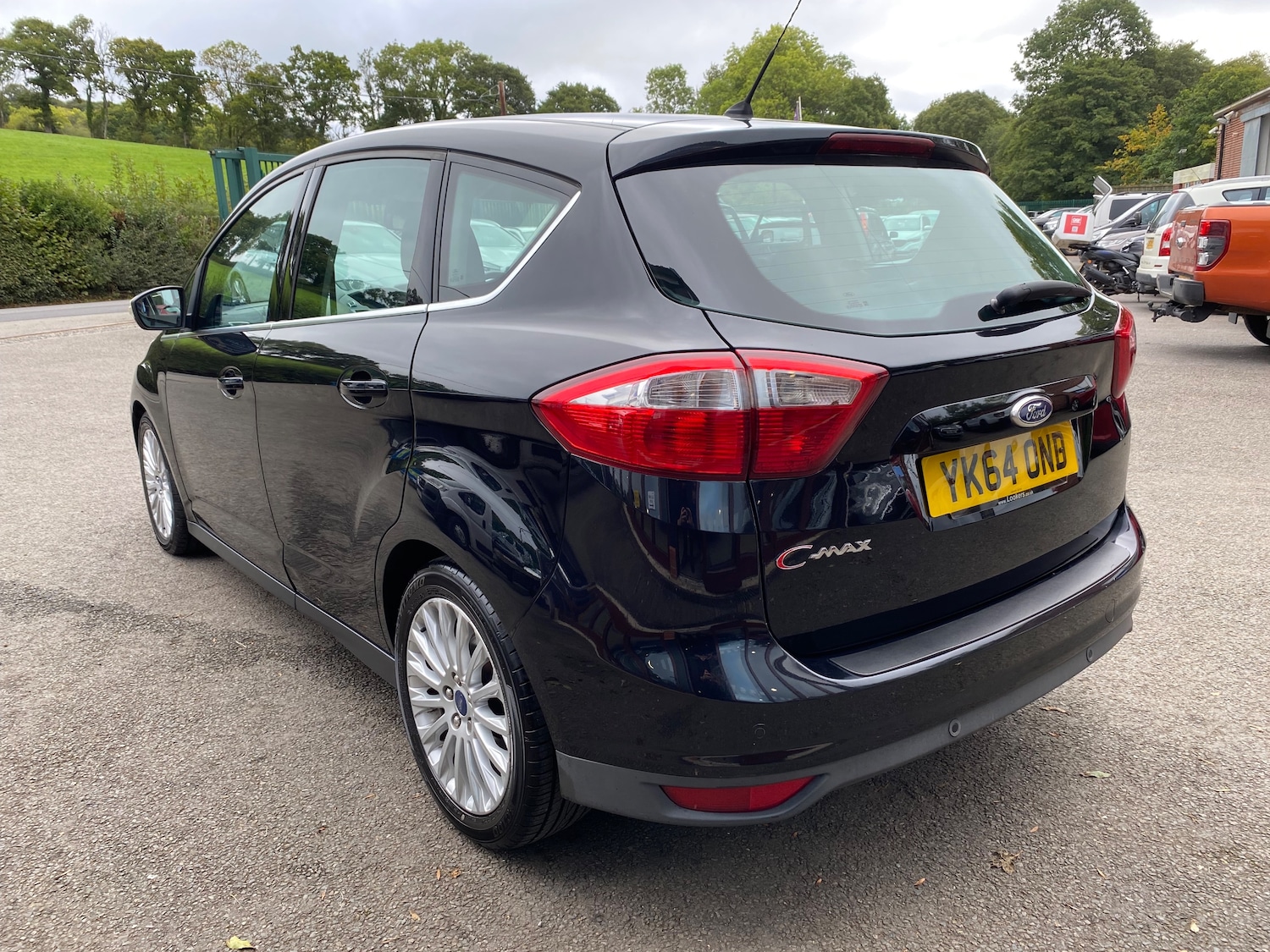 Used Ford C-Max 2014 for sale - 75987233: Photo 5