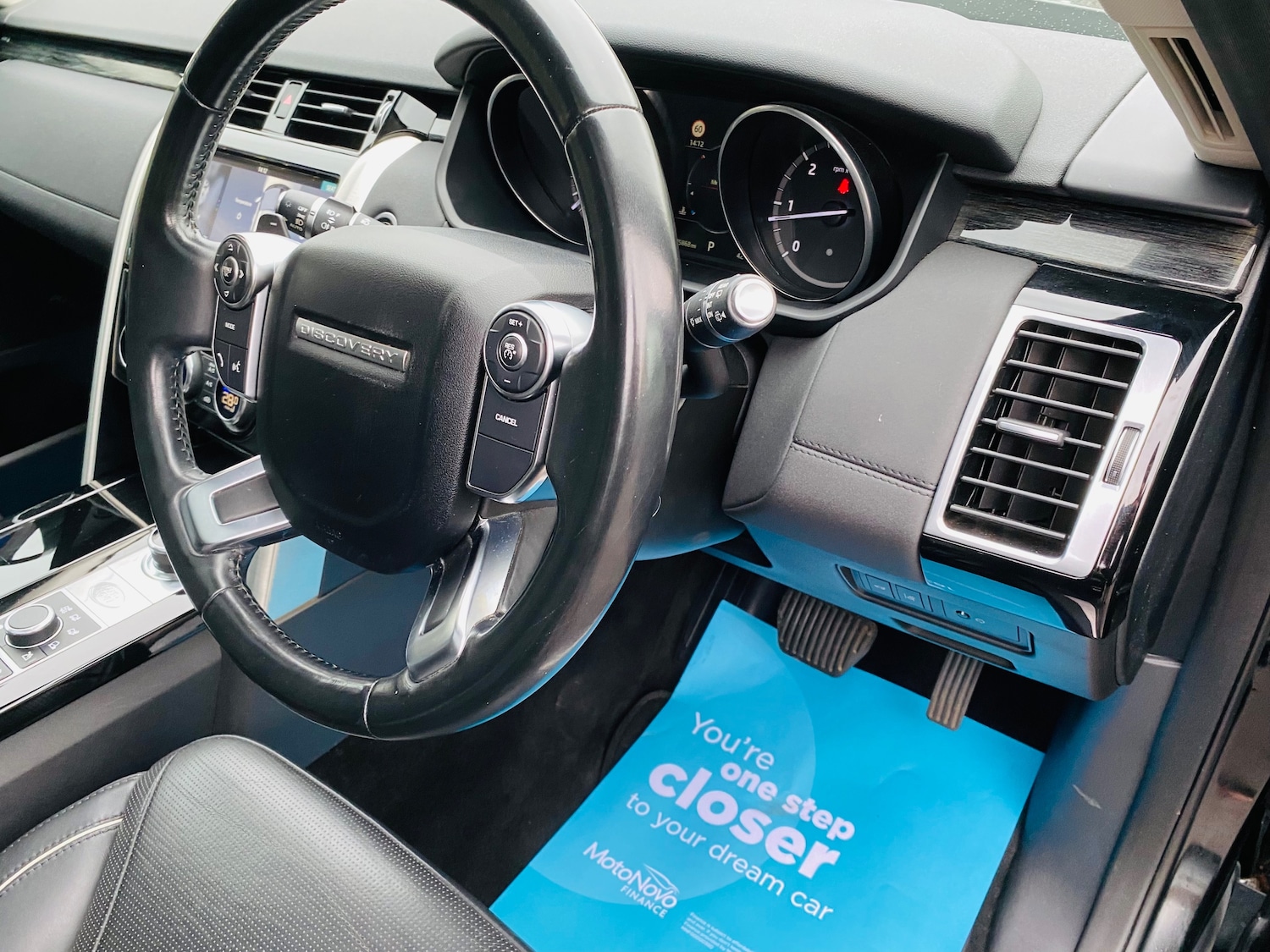 Used Land Rover Discovery 2017 for sale - 76706728: Photo 20