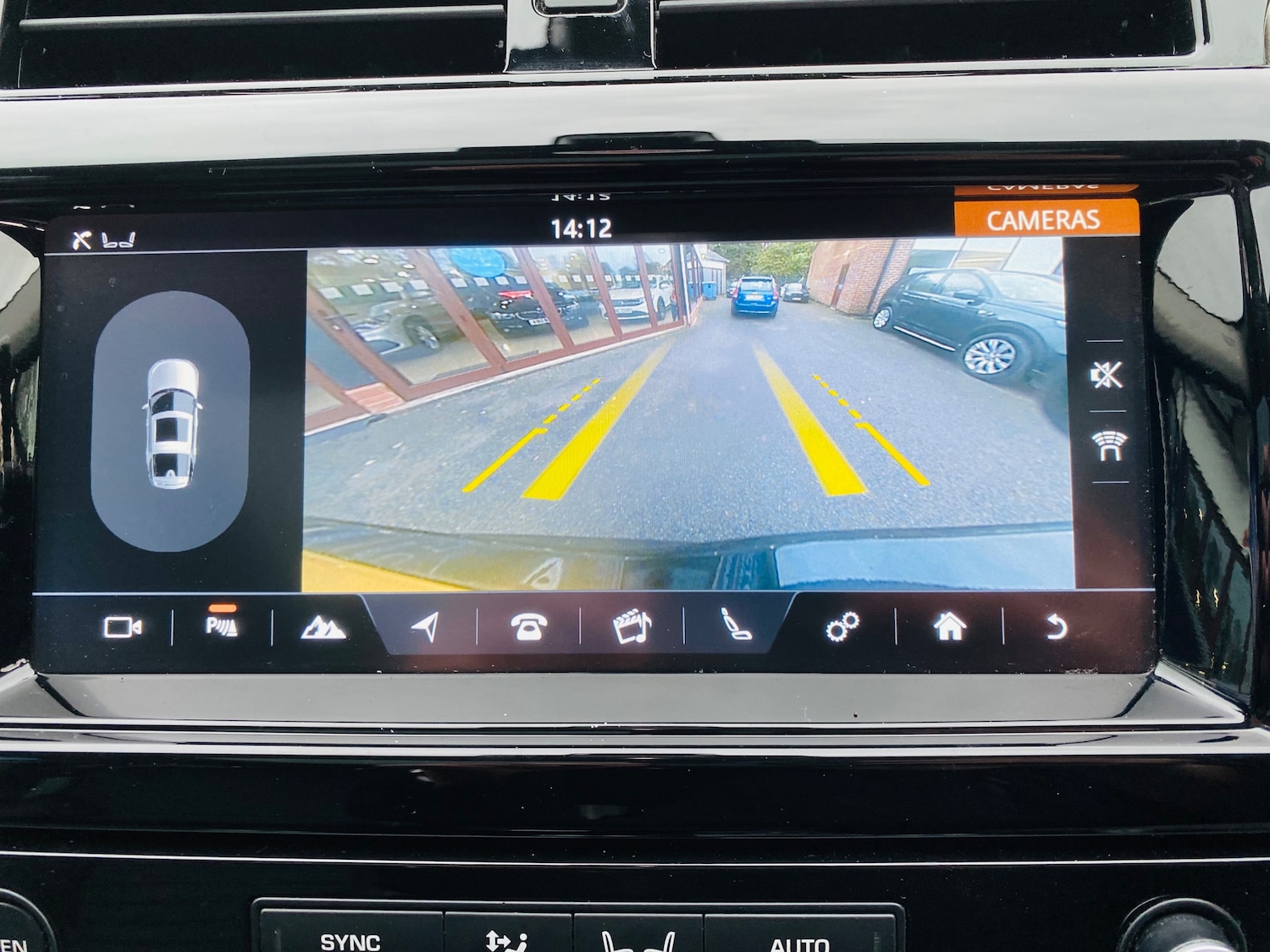 Used Land Rover Discovery 2017 for sale - 76706728: Photo 26