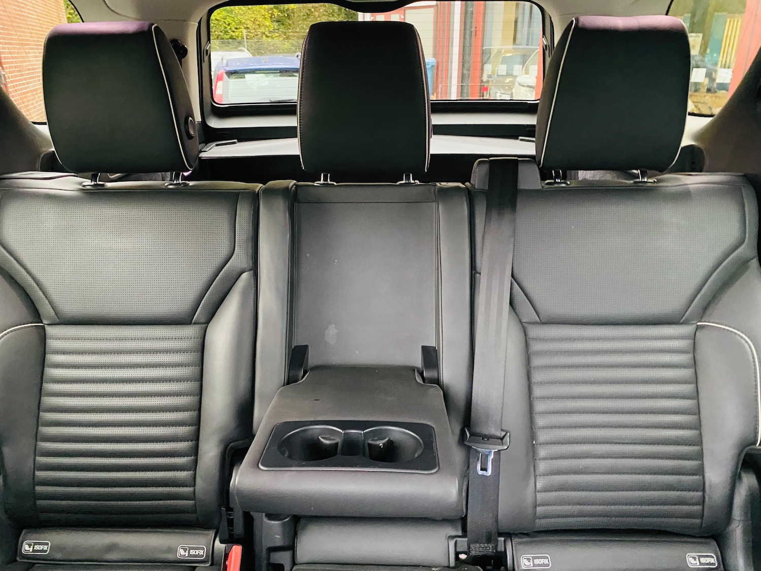 Used Land Rover Discovery 2017 for sale - 76706728: Photo 35