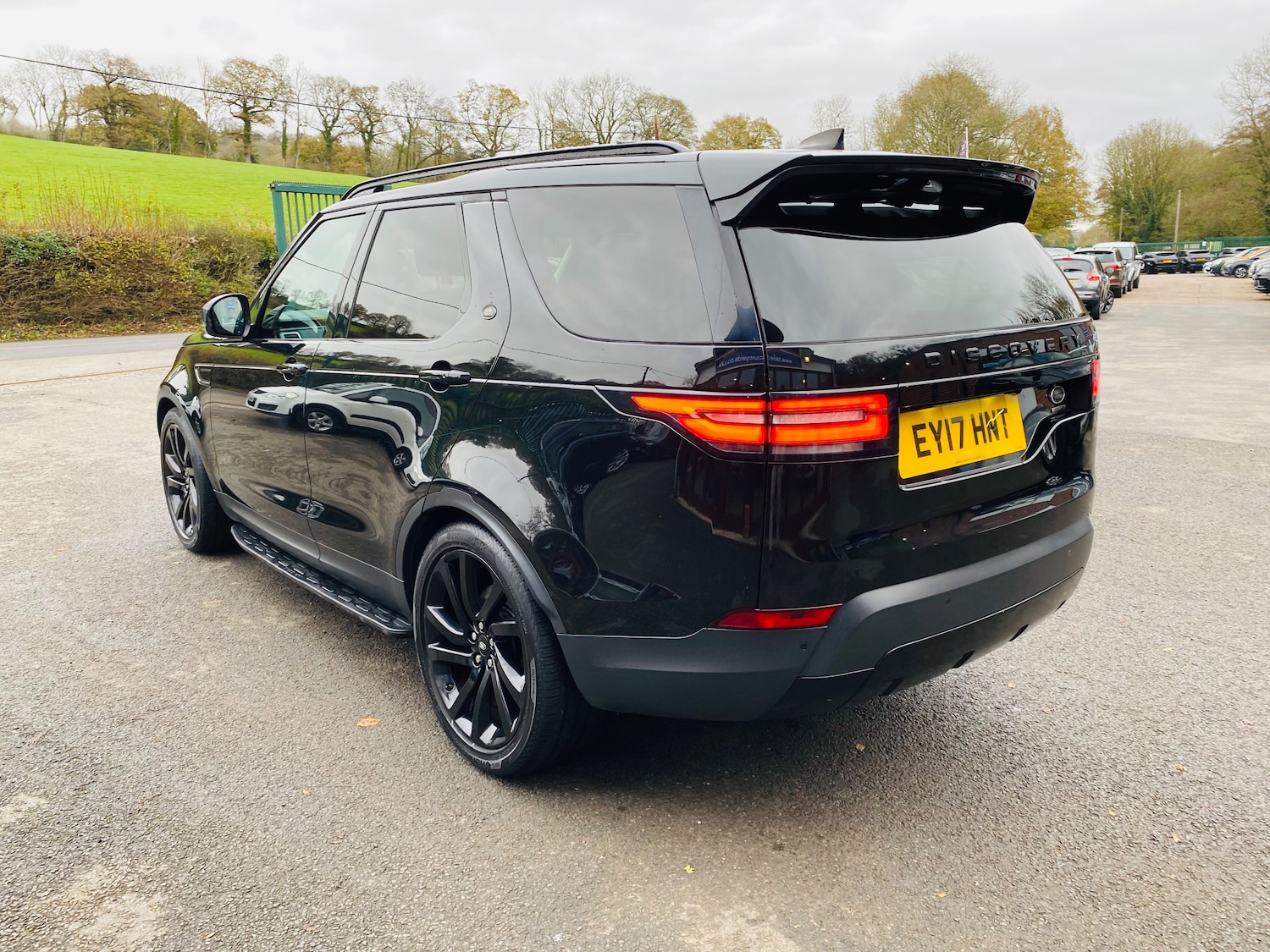 Used Land Rover Discovery 2017 for sale - 76706728: Photo 6