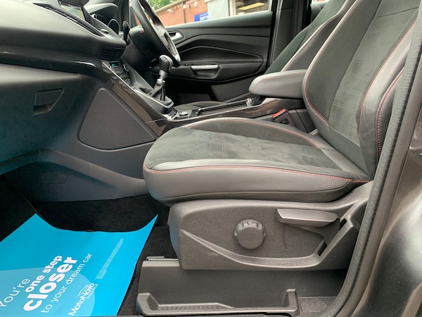 Used Ford Kuga 2018 for sale - 75575131: Photo 32
