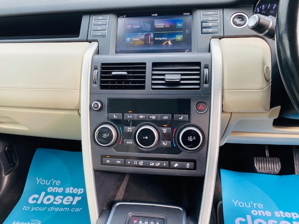 Used Land Rover Discovery Sport 2015 for sale - 76287961: Photo 20