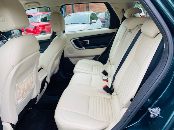Used Land Rover Discovery Sport 2015 for sale - 76287961: Photo 25