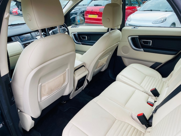 Used Land Rover Discovery Sport 2015 for sale - 76287961: Photo 27