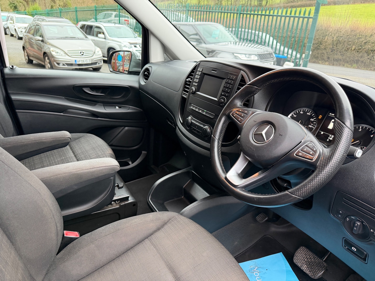 Used Mercedes-Benz Vito 2018 for sale - 77403961: Photo 3