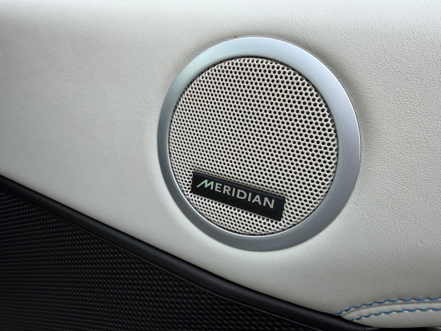 Used Land Rover Discovery 2018 for sale - 77139276: Photo 12