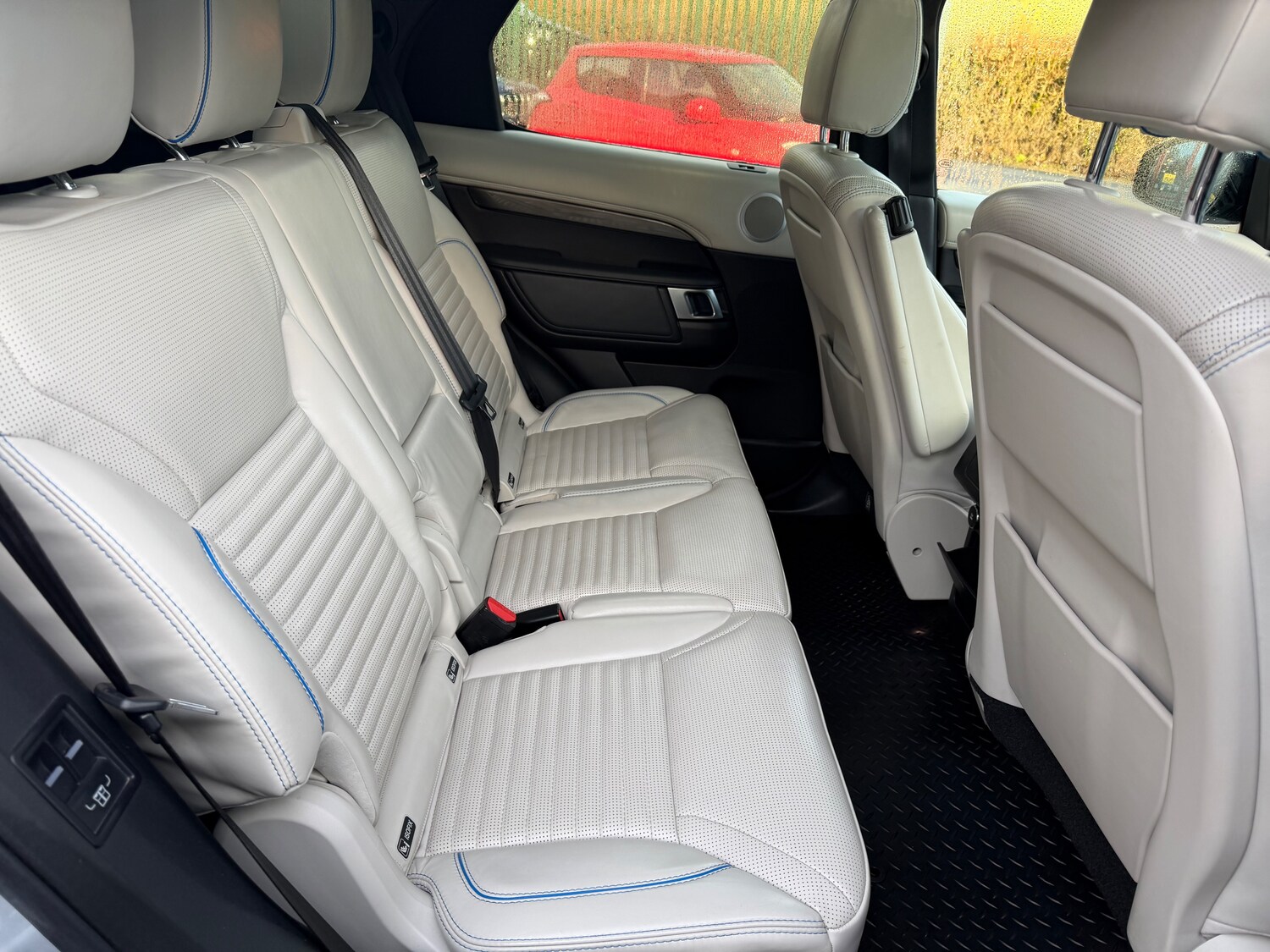 Used Land Rover Discovery 2018 for sale - 77139276: Photo 24