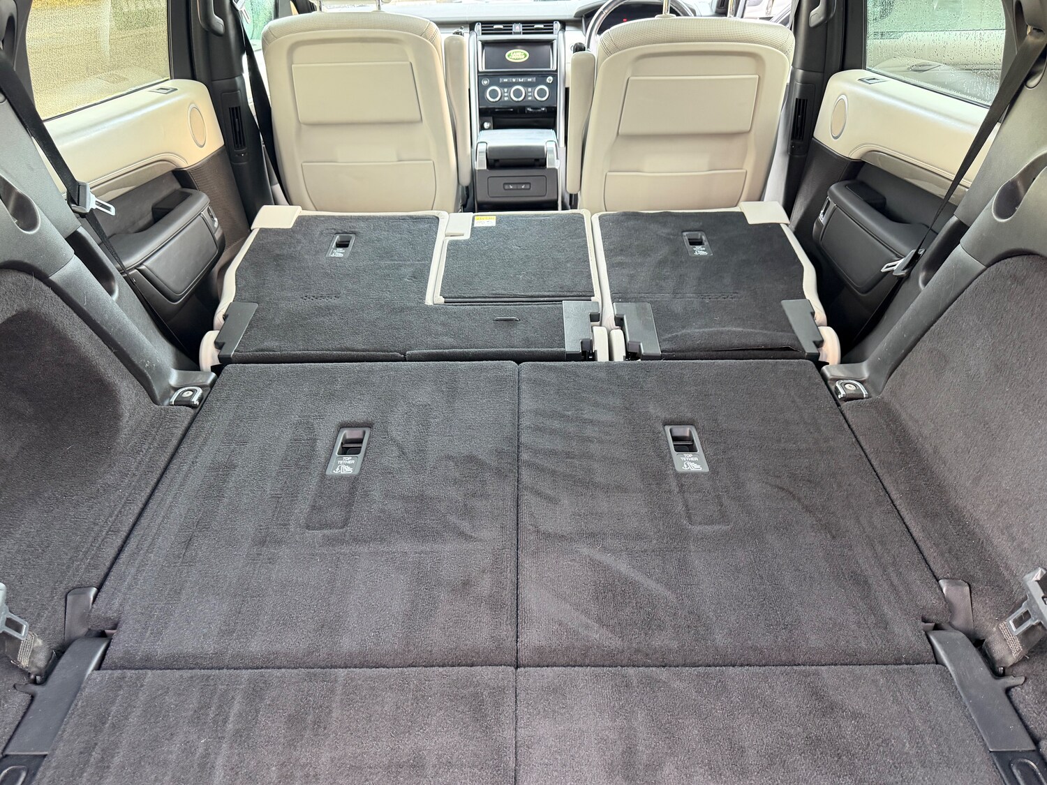 Used Land Rover Discovery 2018 for sale - 77139276: Photo 35