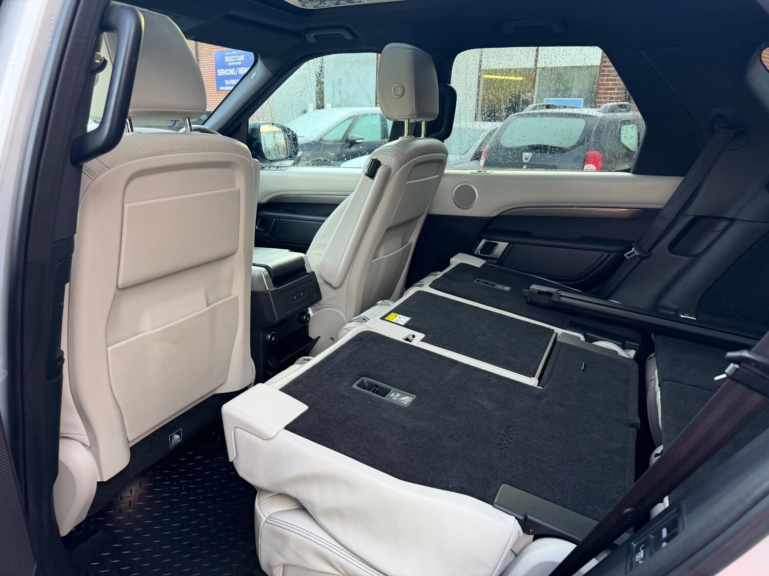 Used Land Rover Discovery 2018 for sale - 77139276: Photo 38