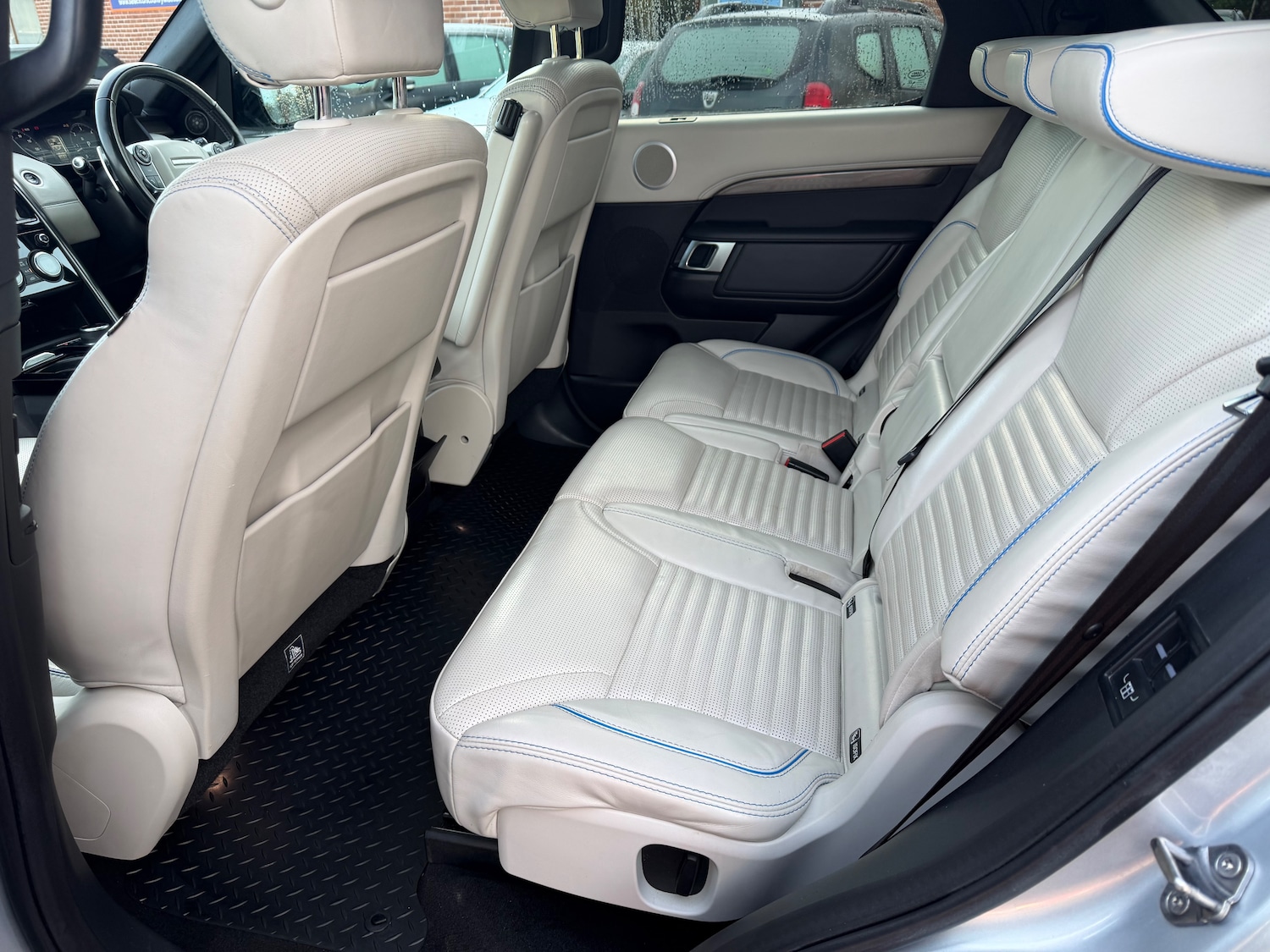 Used Land Rover Discovery 2018 for sale - 77139276: Photo 46