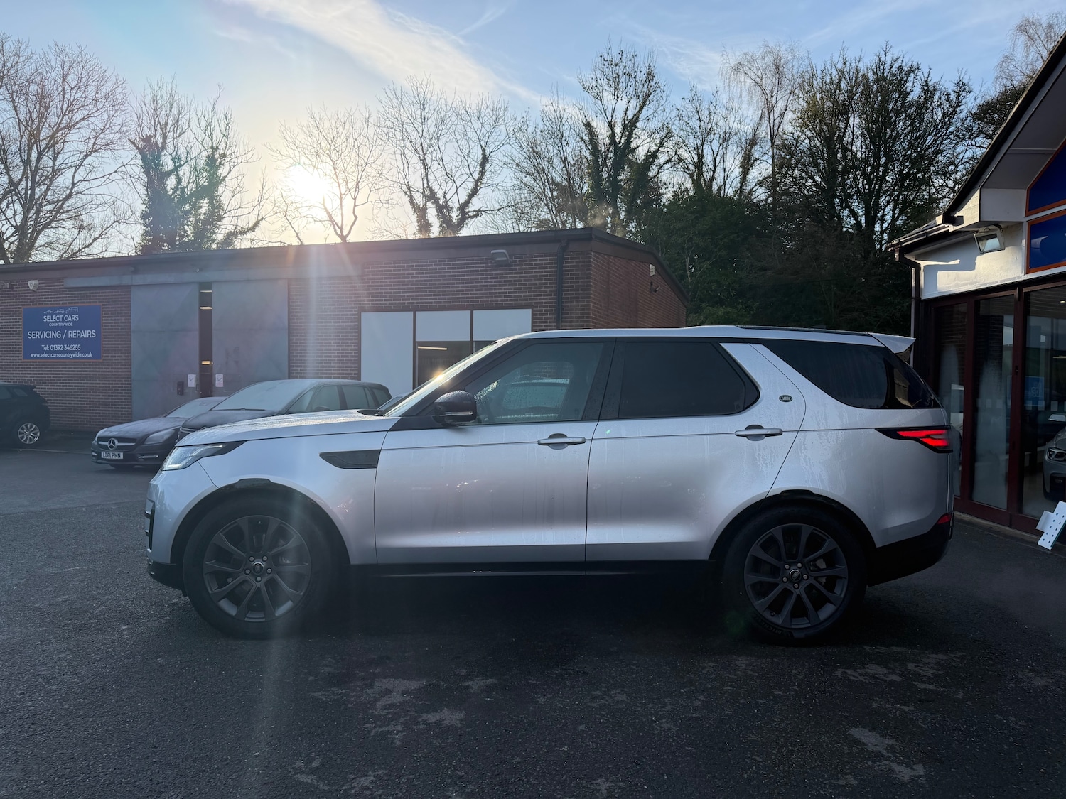 Used Land Rover Discovery 2018 for sale - 77139276: Photo 5