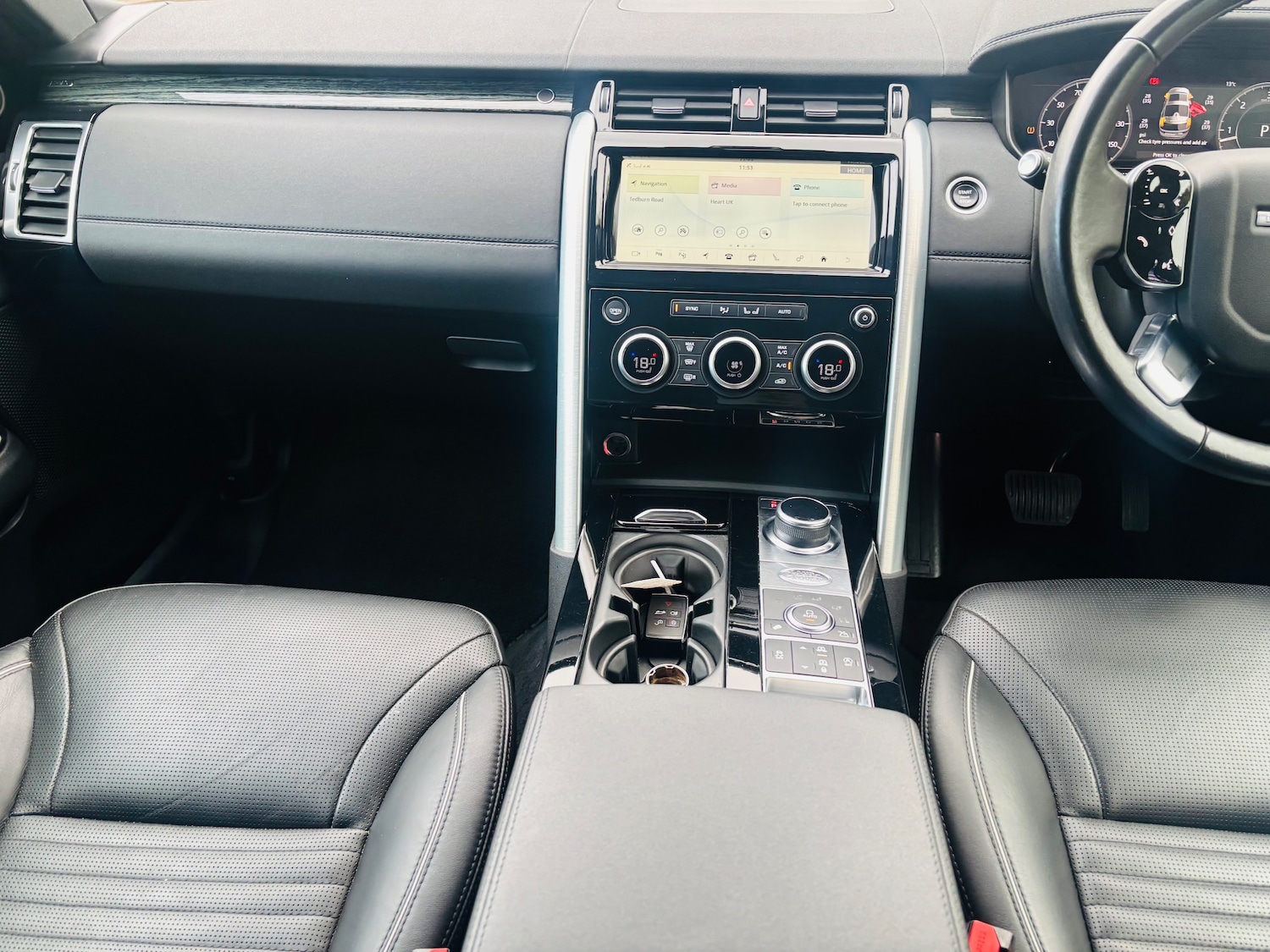 Used Land Rover Discovery 2020 for sale - 75937906: Photo 23