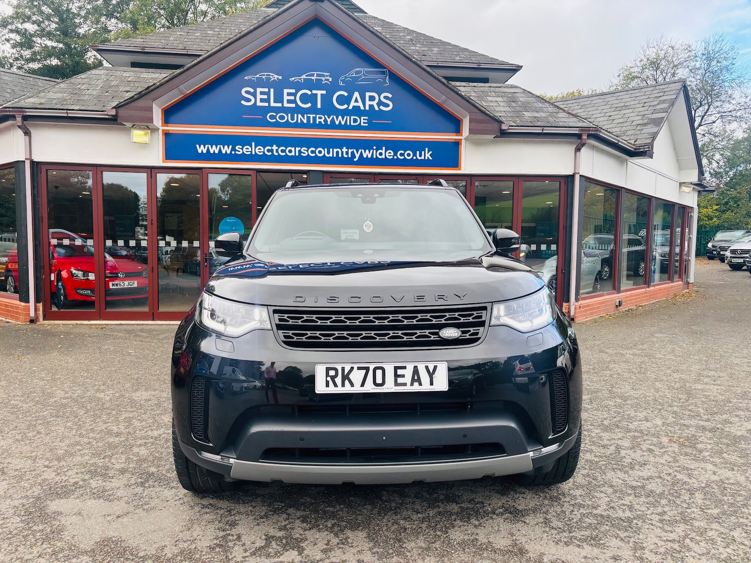 Used Land Rover Discovery 2020 for sale - 75937906: Photo 3